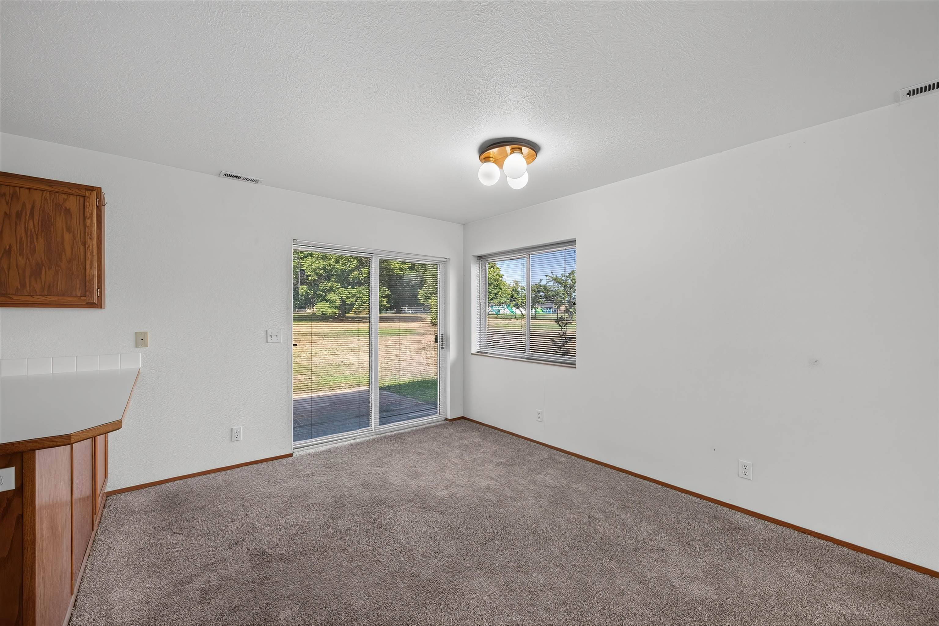 1517 E Third St - Photo 12