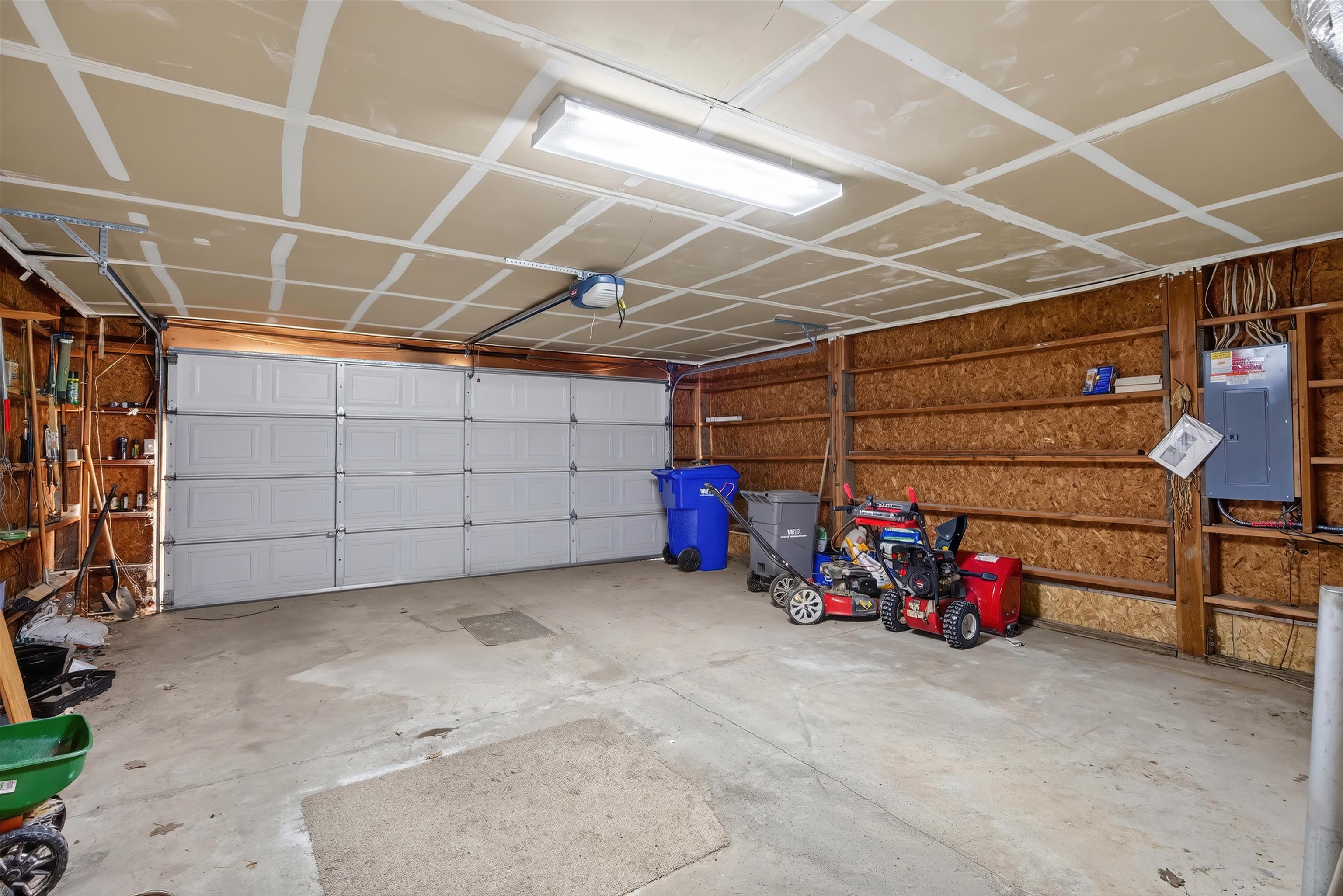 1517 E Third St - Photo 30
