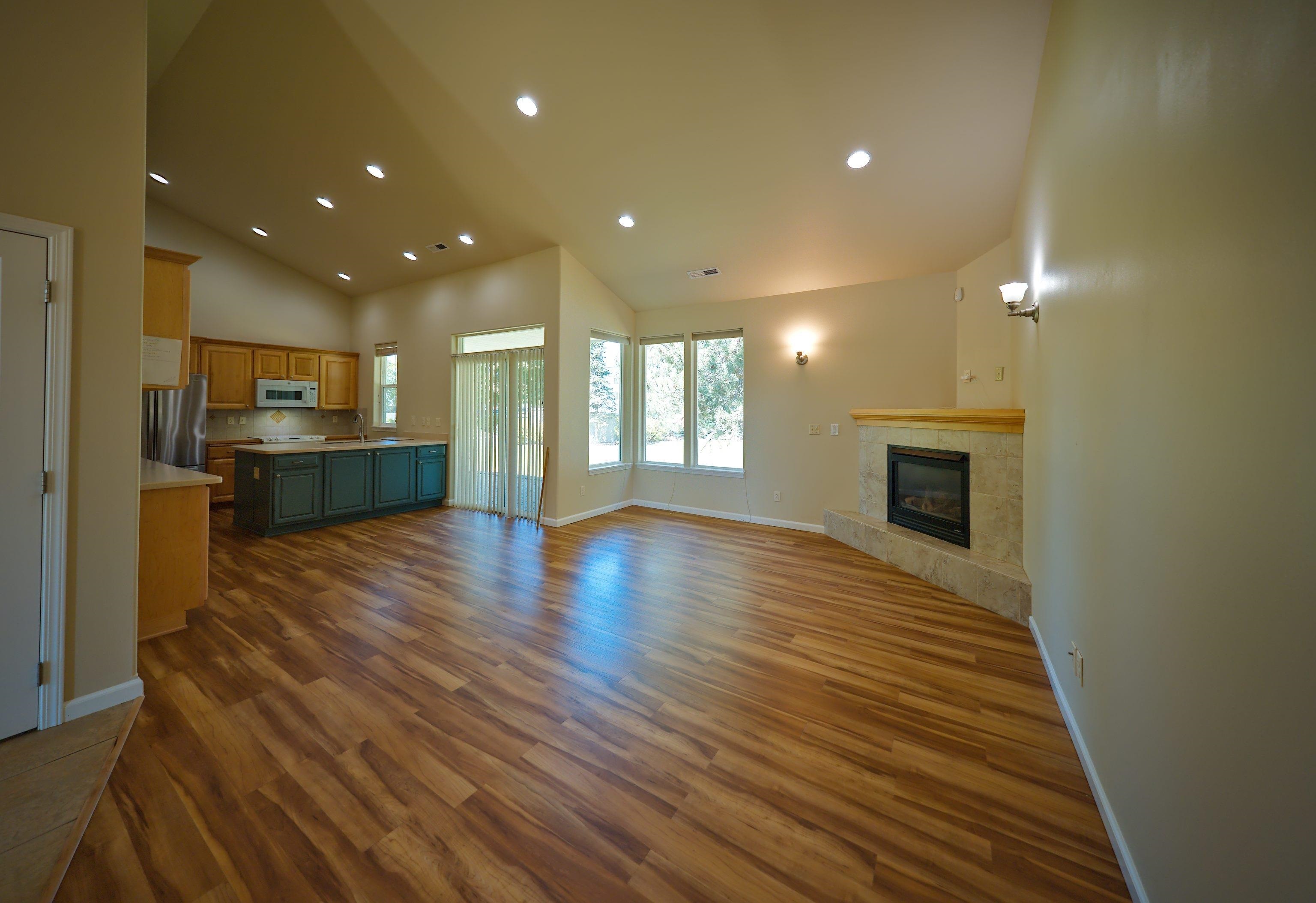 716 N Vercler Ln - Photo 3