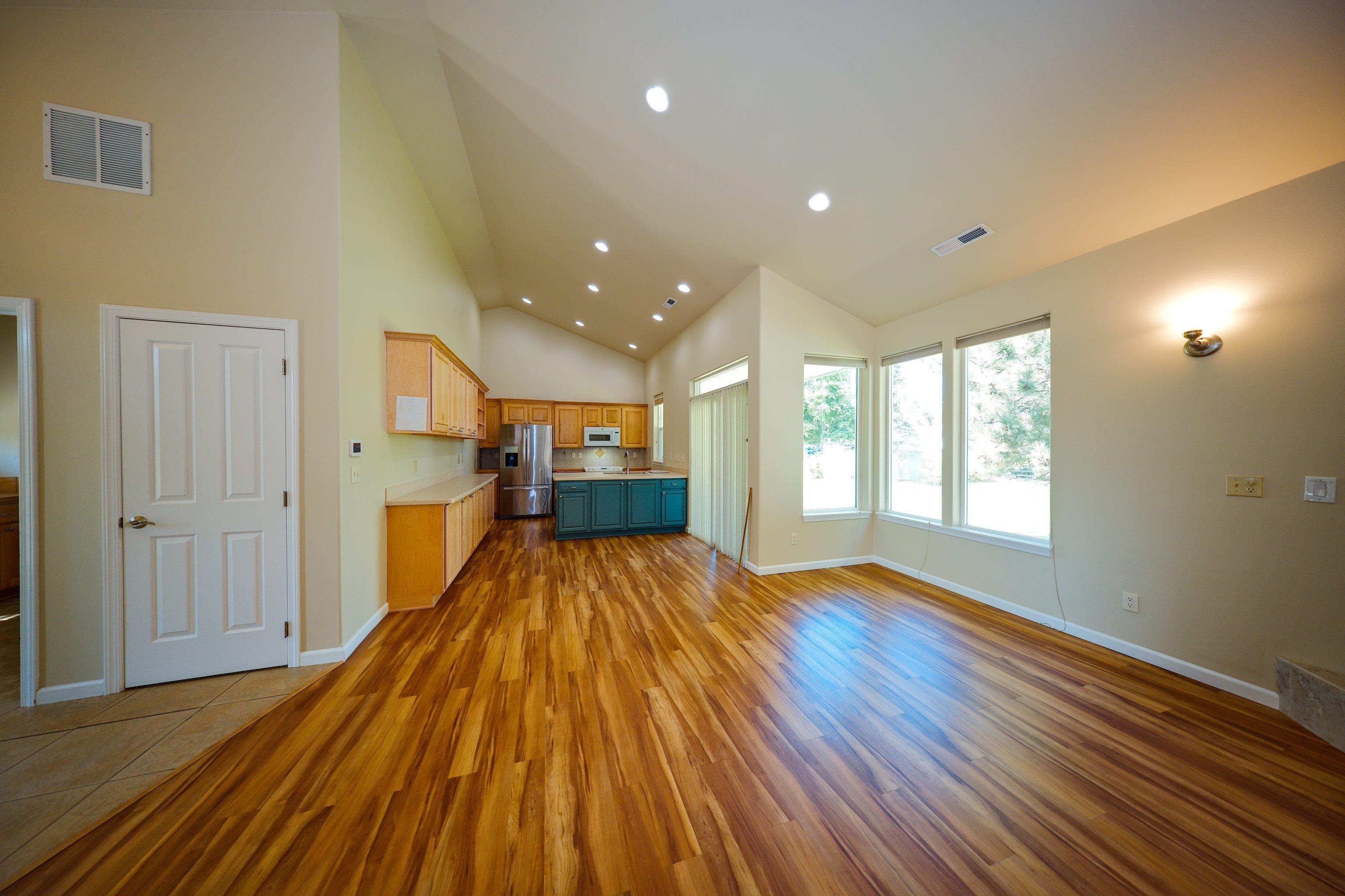 716 N Vercler Ln - Photo 5