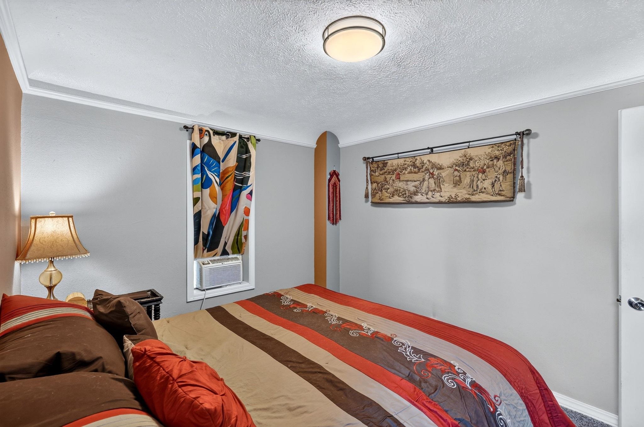 2811 N Crestline St - Photo 13