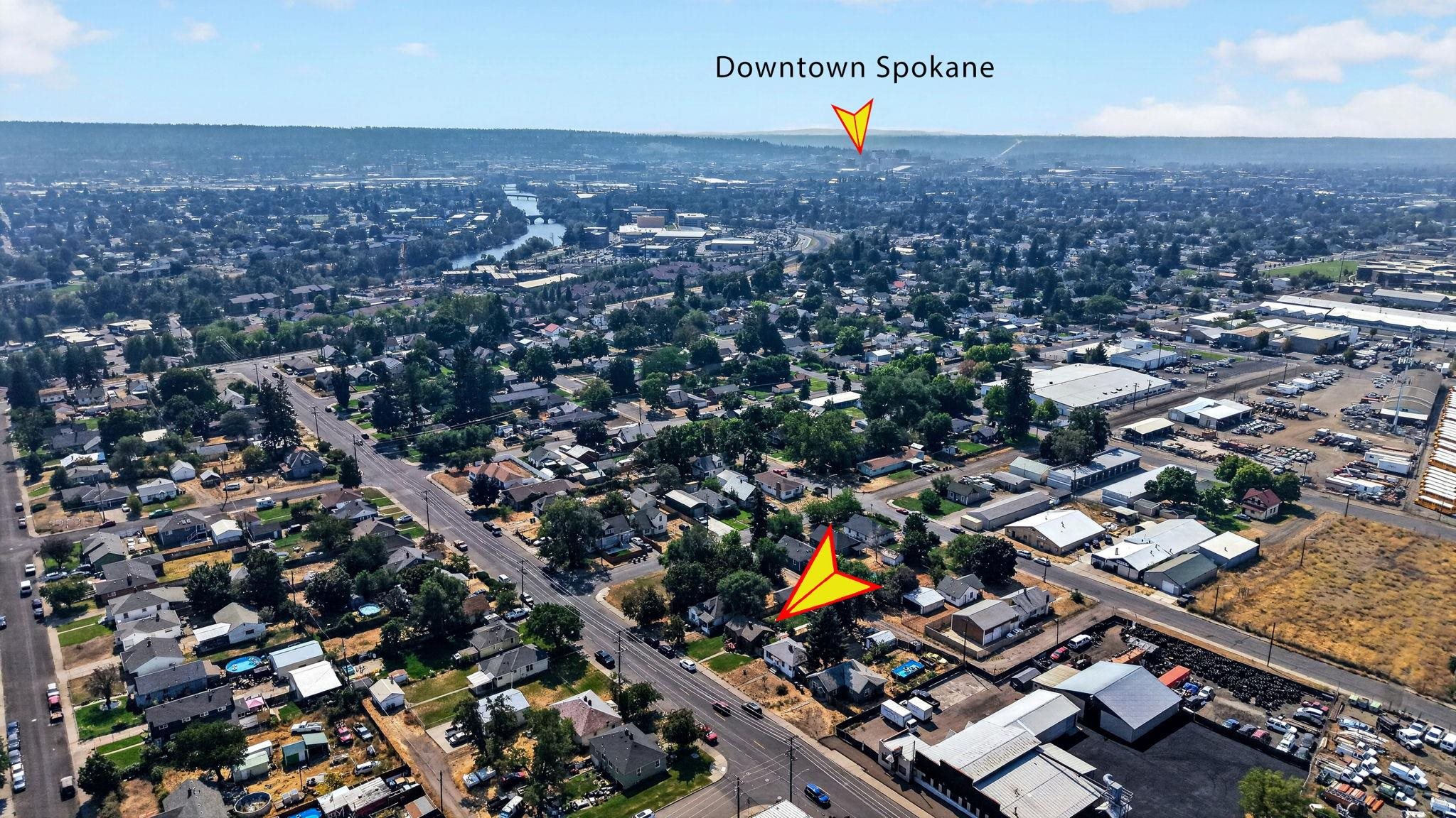 2811 N Crestline St - Photo 3