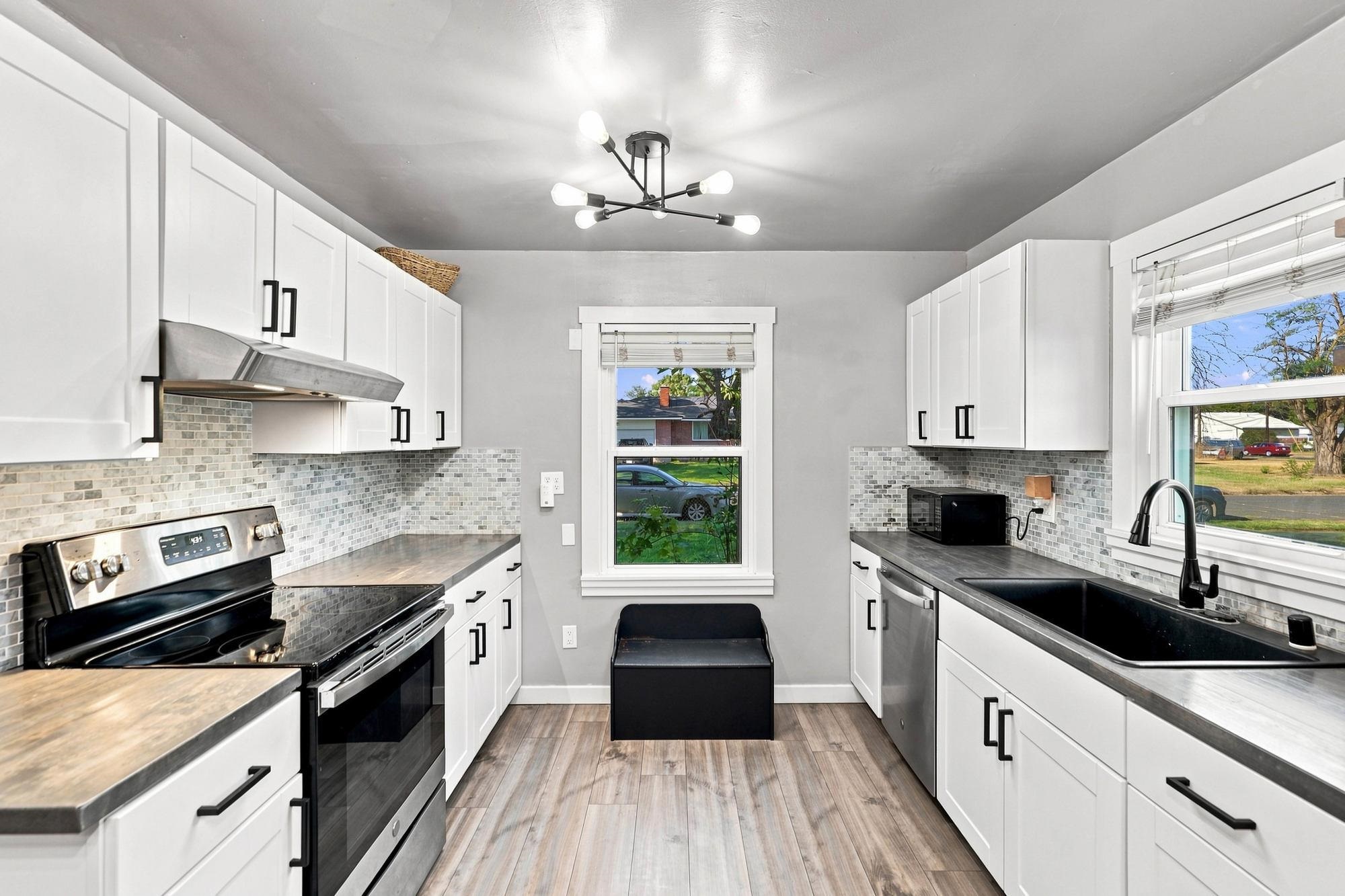 2014 E Cataldo Ave - Photo 9