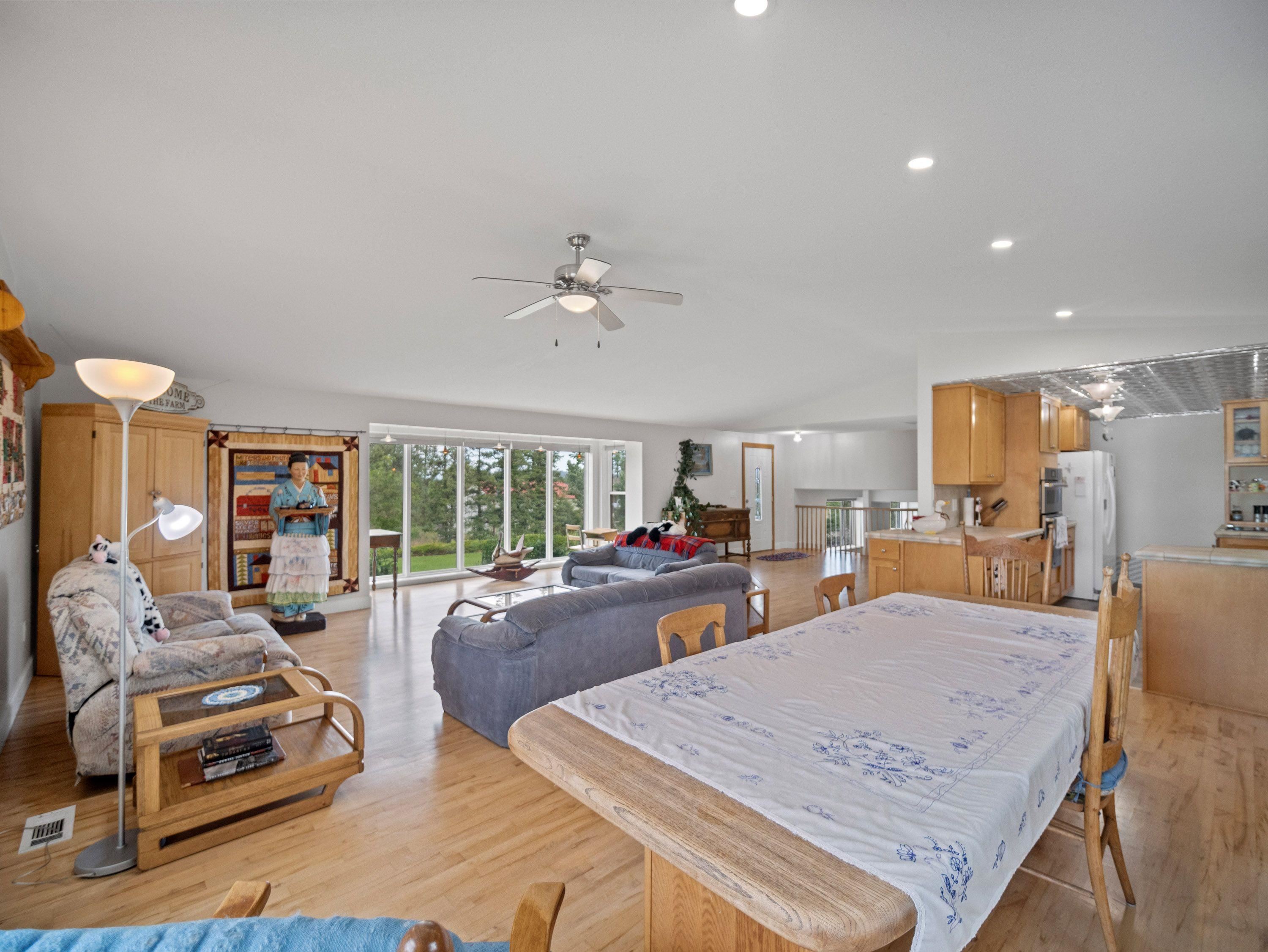 10916 E Rinear Rd - Photo 8