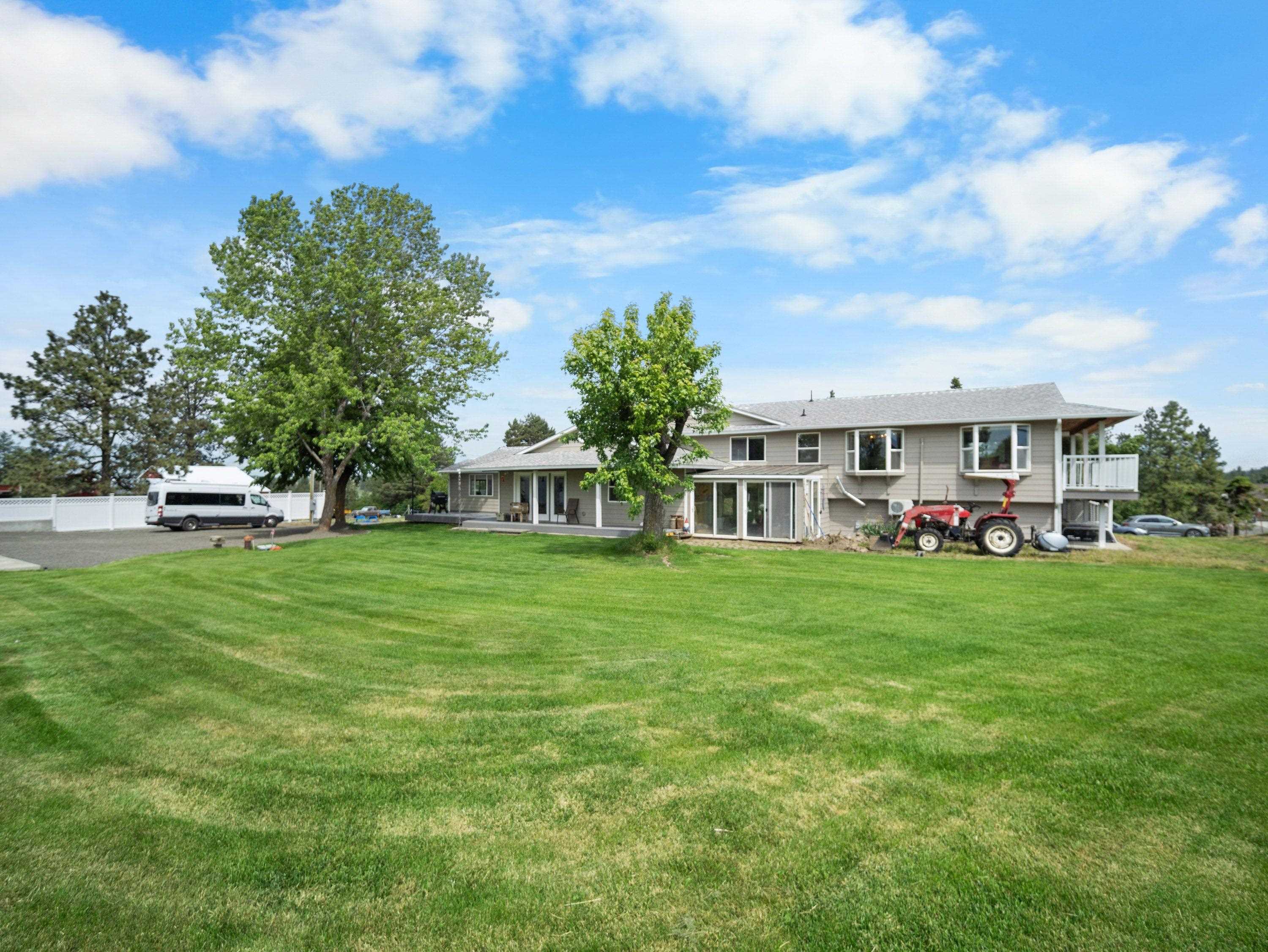 10916 E Rinear Rd - Photo 38