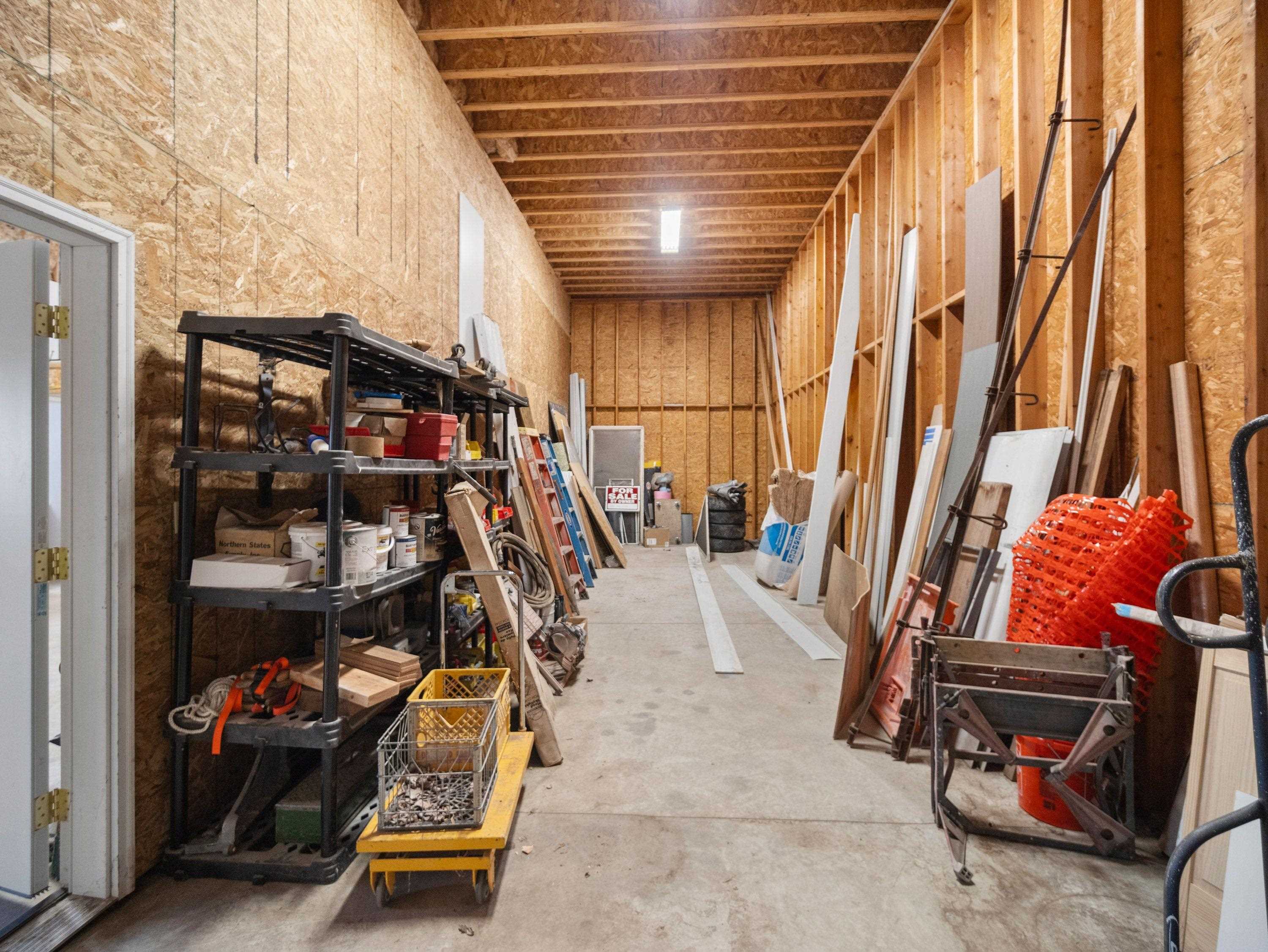 10916 E Rinear Rd - Photo 44