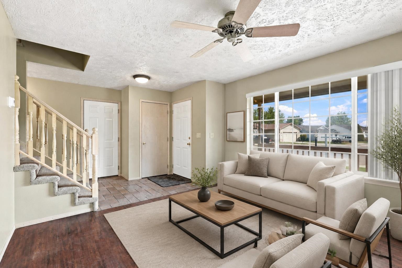 1402 E Houghton Ct - Photo 5