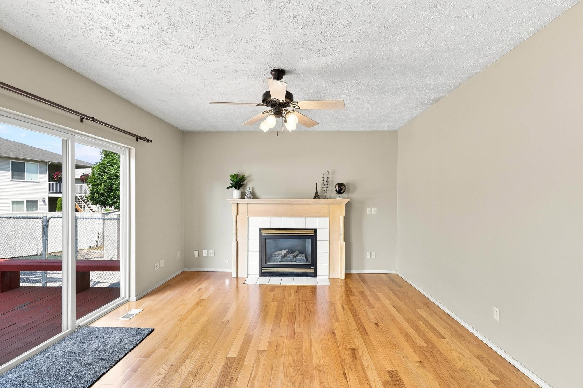 1402 E Houghton Ct - Photo 8
