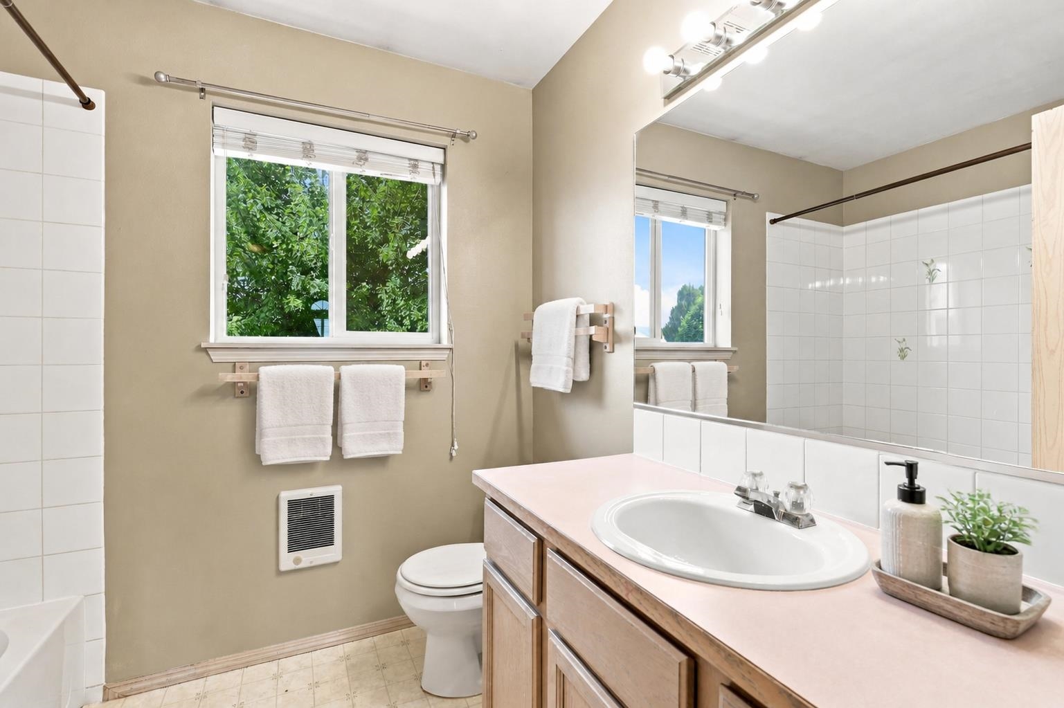 1402 E Houghton Ct - Photo 23