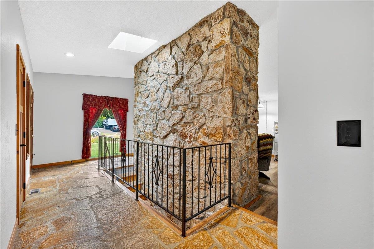 4504 E Lane Park Rd - Photo 4