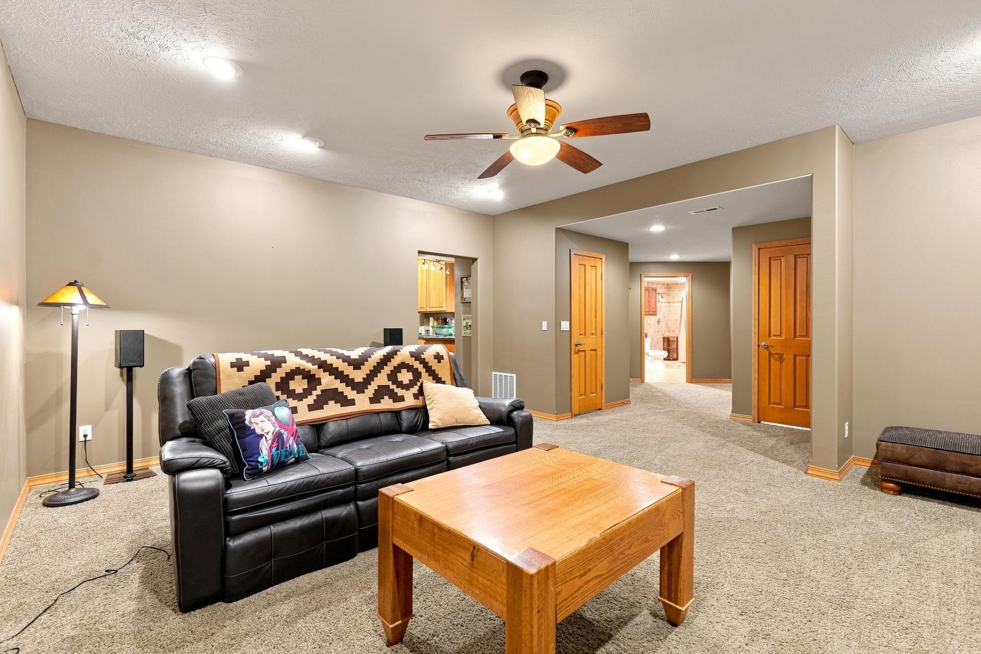 639 Palmer Ln - Photo 25