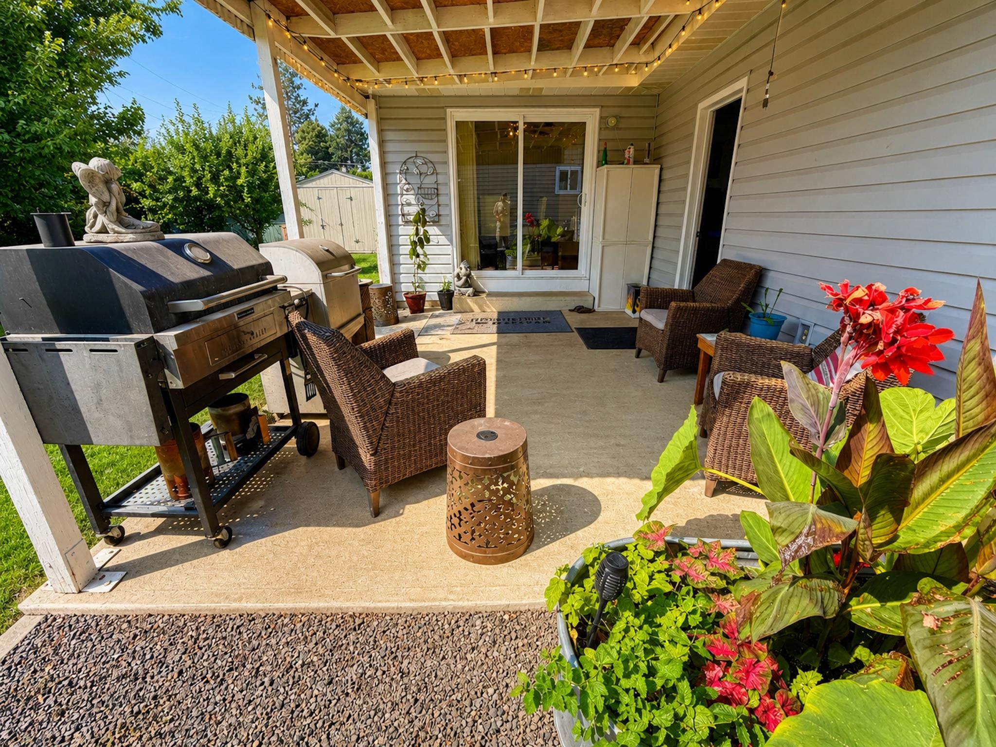 2833 W Lyons Ave - Photo 37