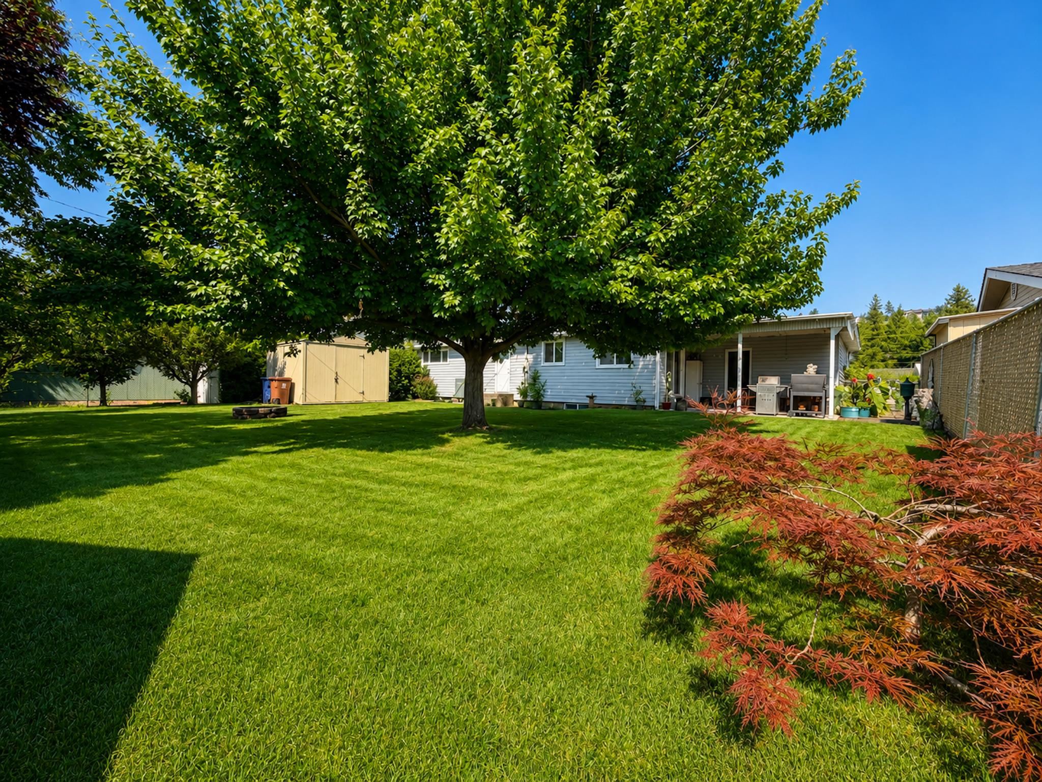 2833 W Lyons Ave - Photo 43