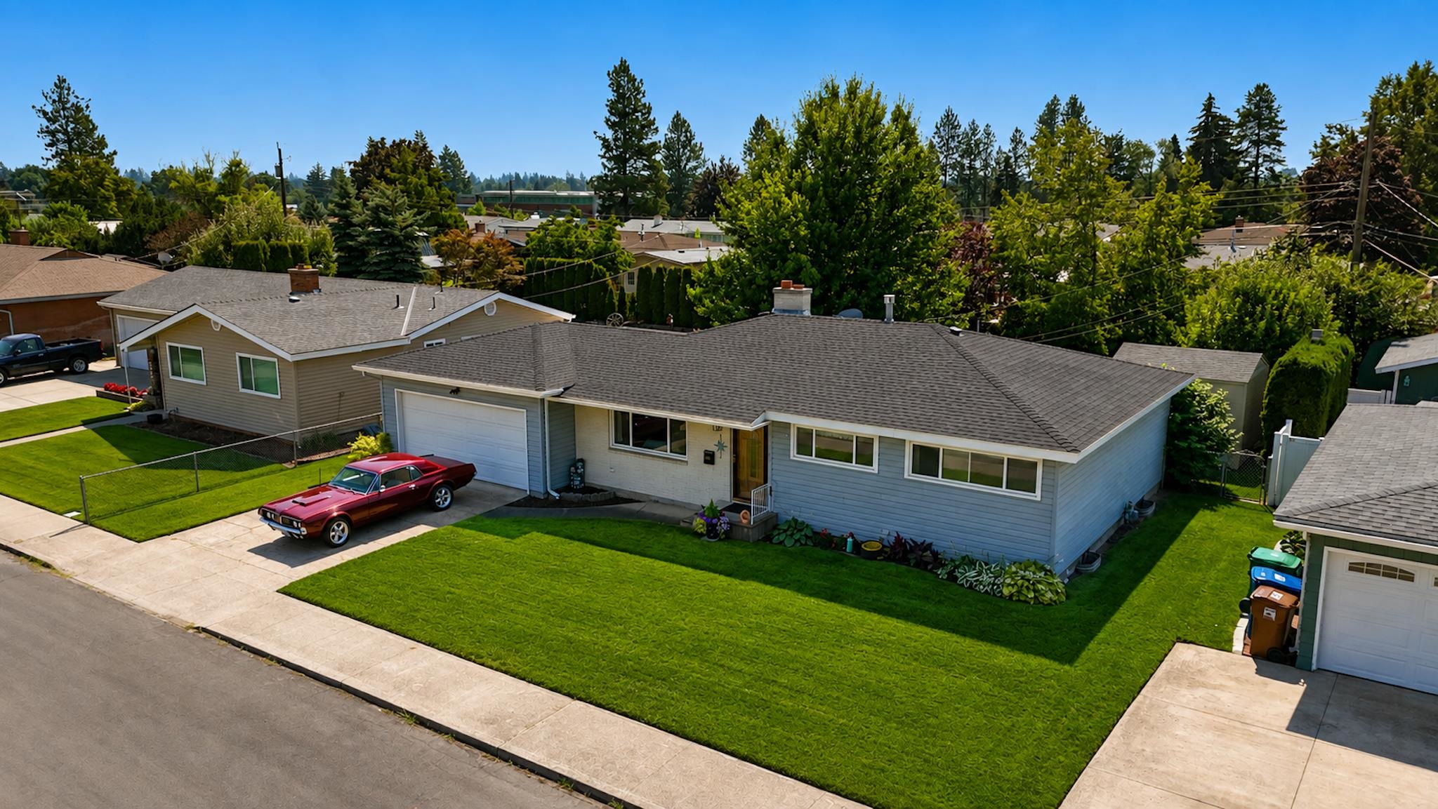 2833 W Lyons Ave - Photo 5