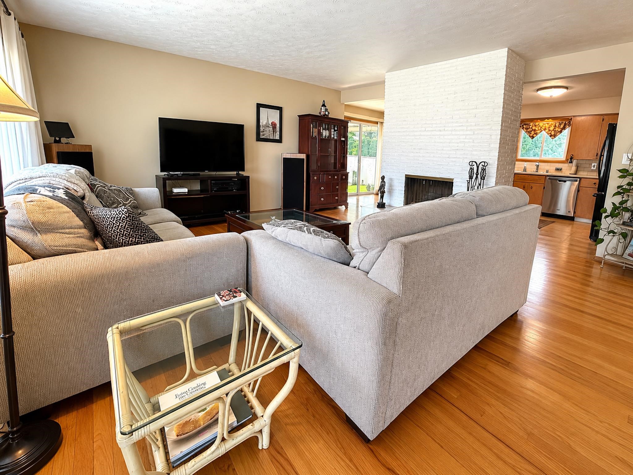 2833 W Lyons Ave - Photo 7