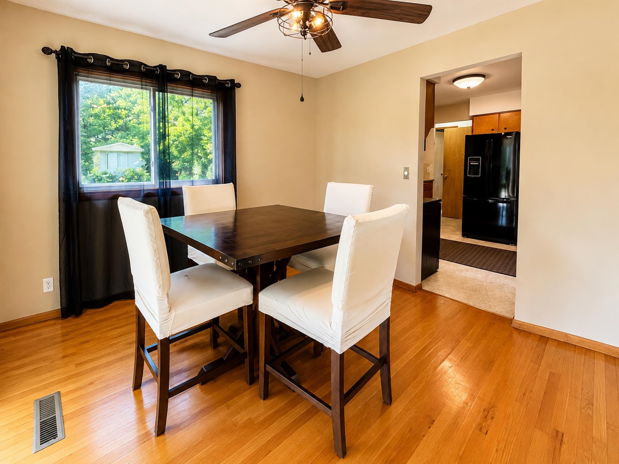 2833 W Lyons Ave - Photo 12