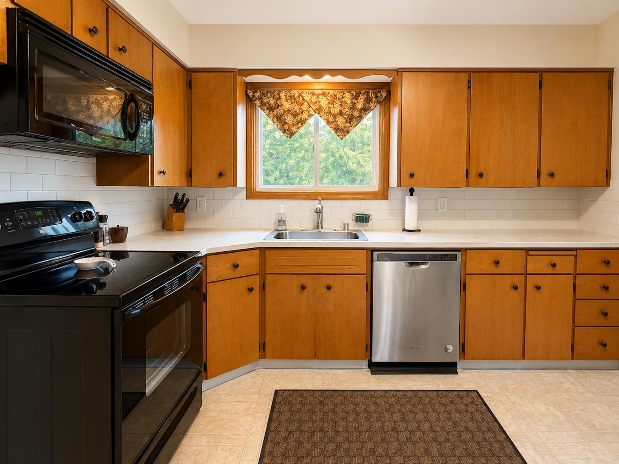 2833 W Lyons Ave - Photo 13
