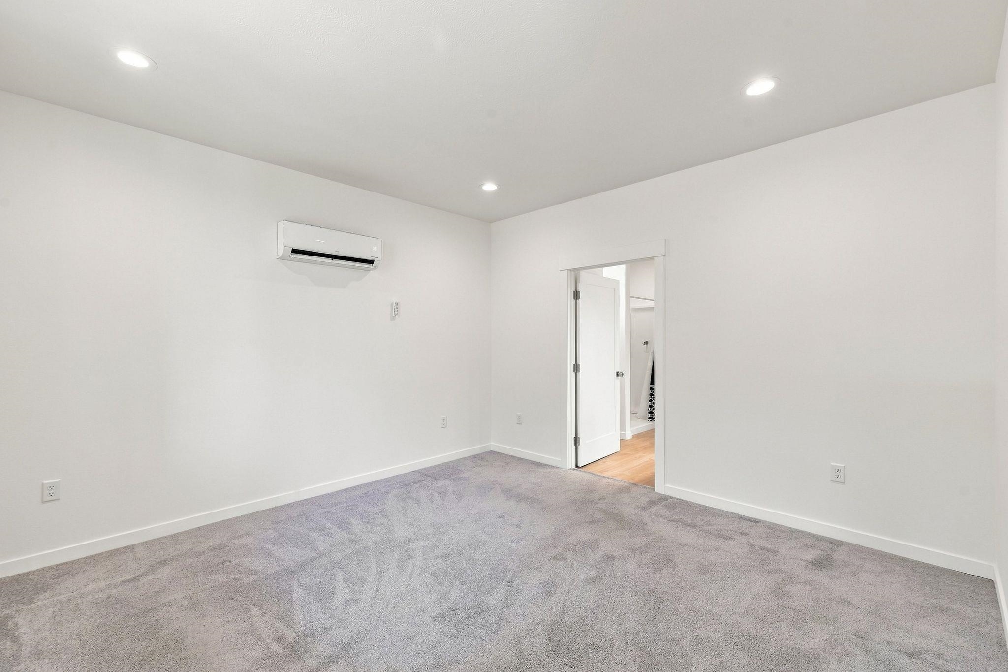 121 W Idaho St - Photo 18