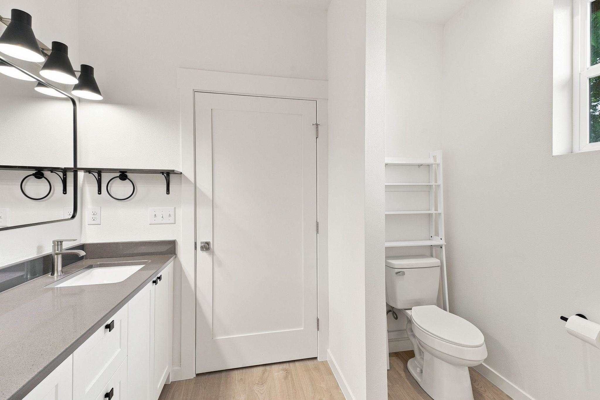 121 W Idaho St - Photo 20