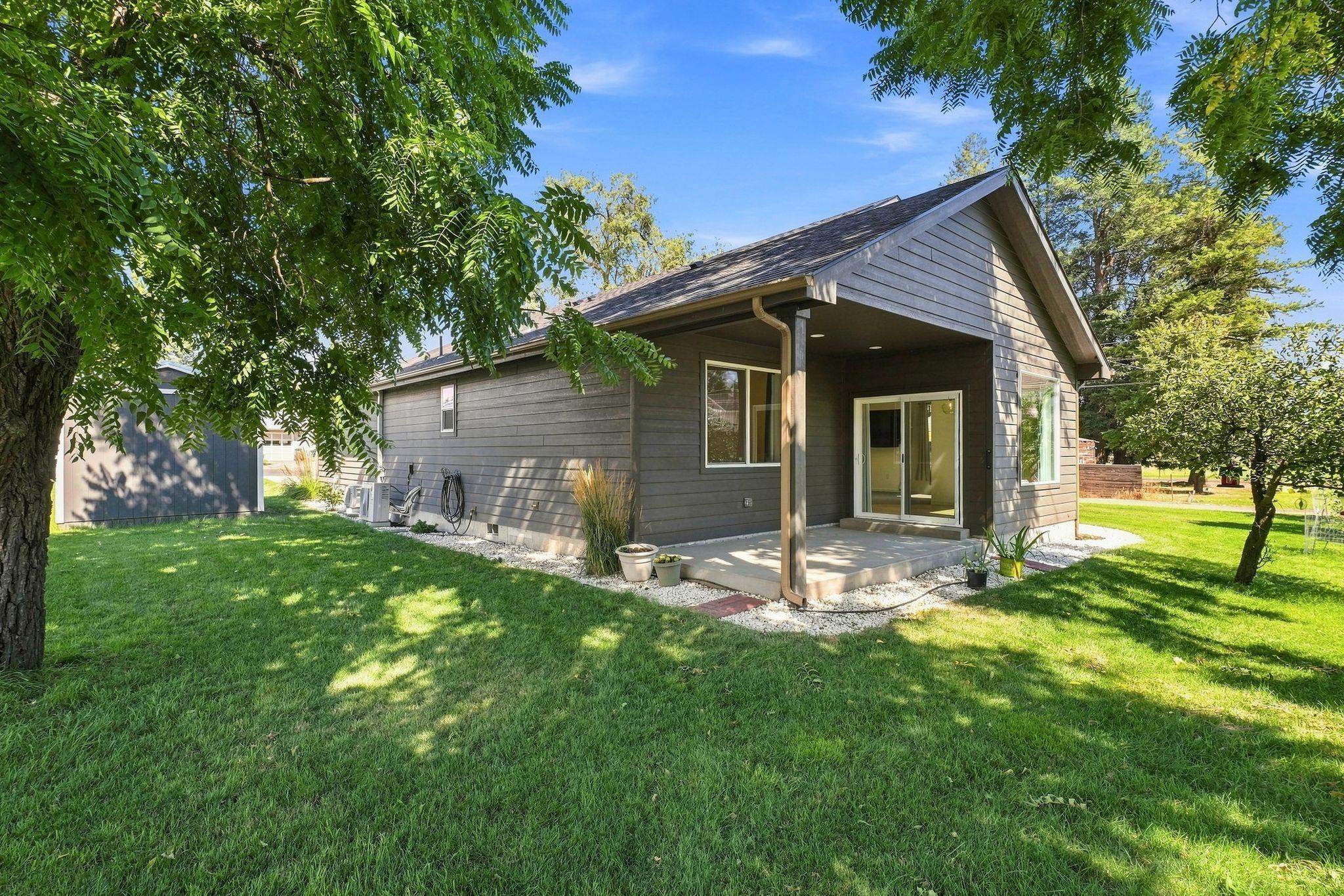 121 W Idaho St - Photo 28