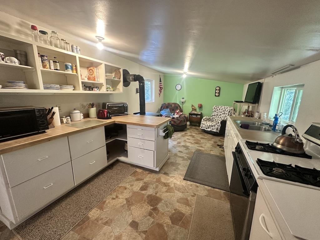 30762 N Leclerc Rd - Photo 6