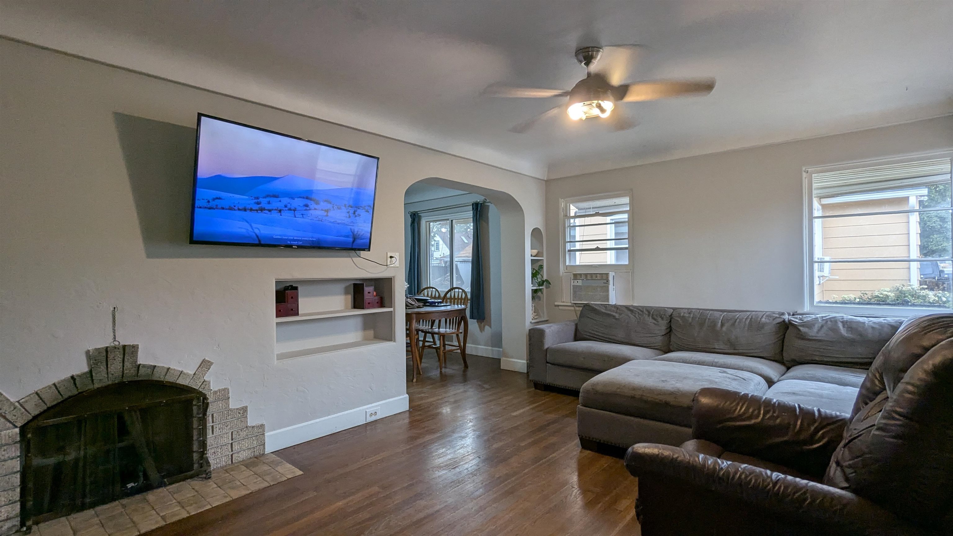 1108 E Wellesley Ave - Photo 3