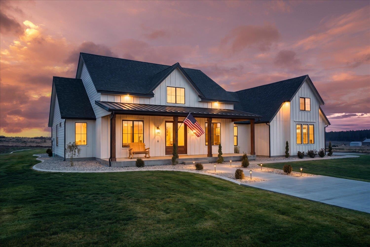 23070 W McFarlane Rd - Photo 2