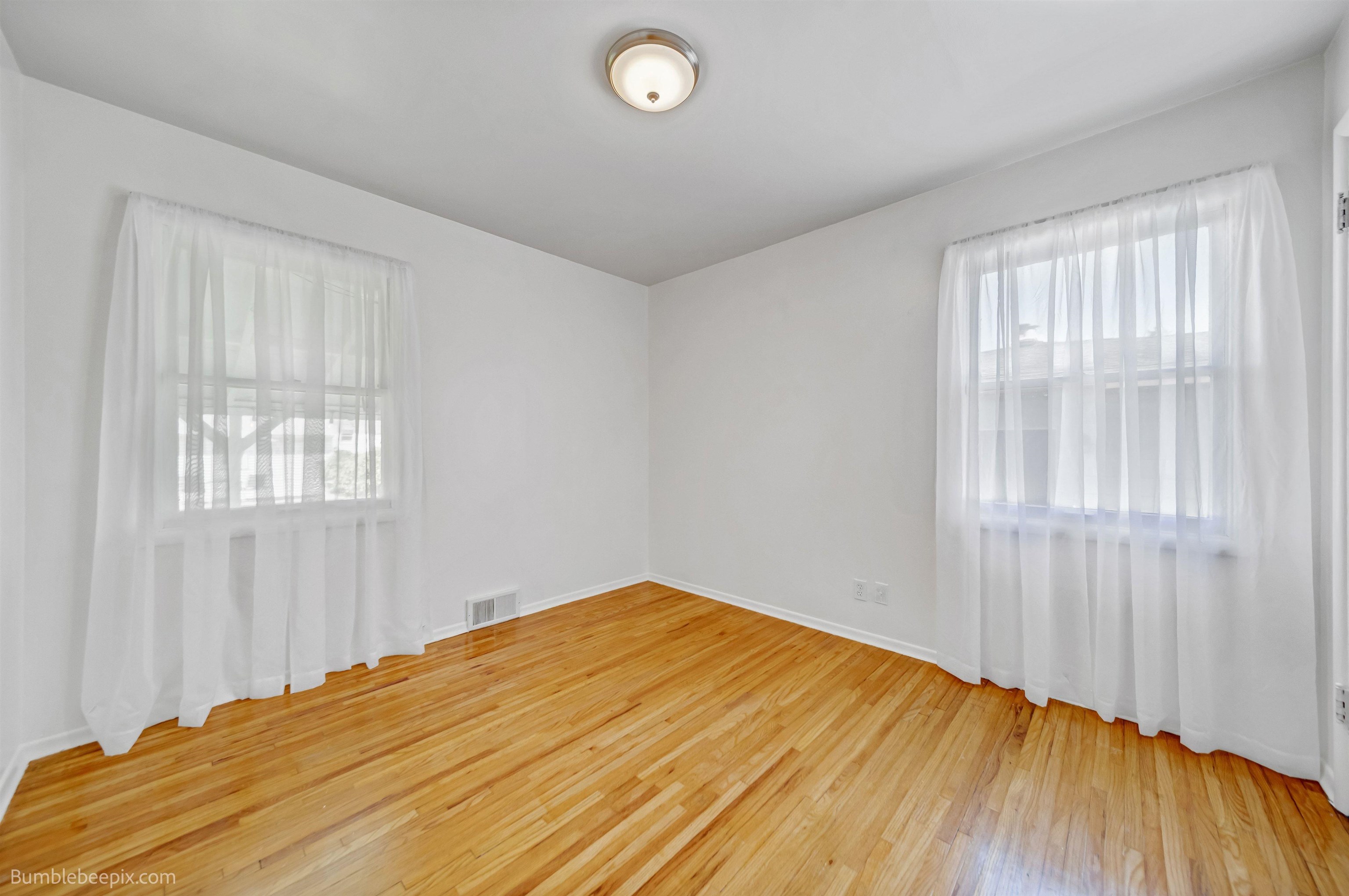 1024 W Cleveland Ave - Photo 9