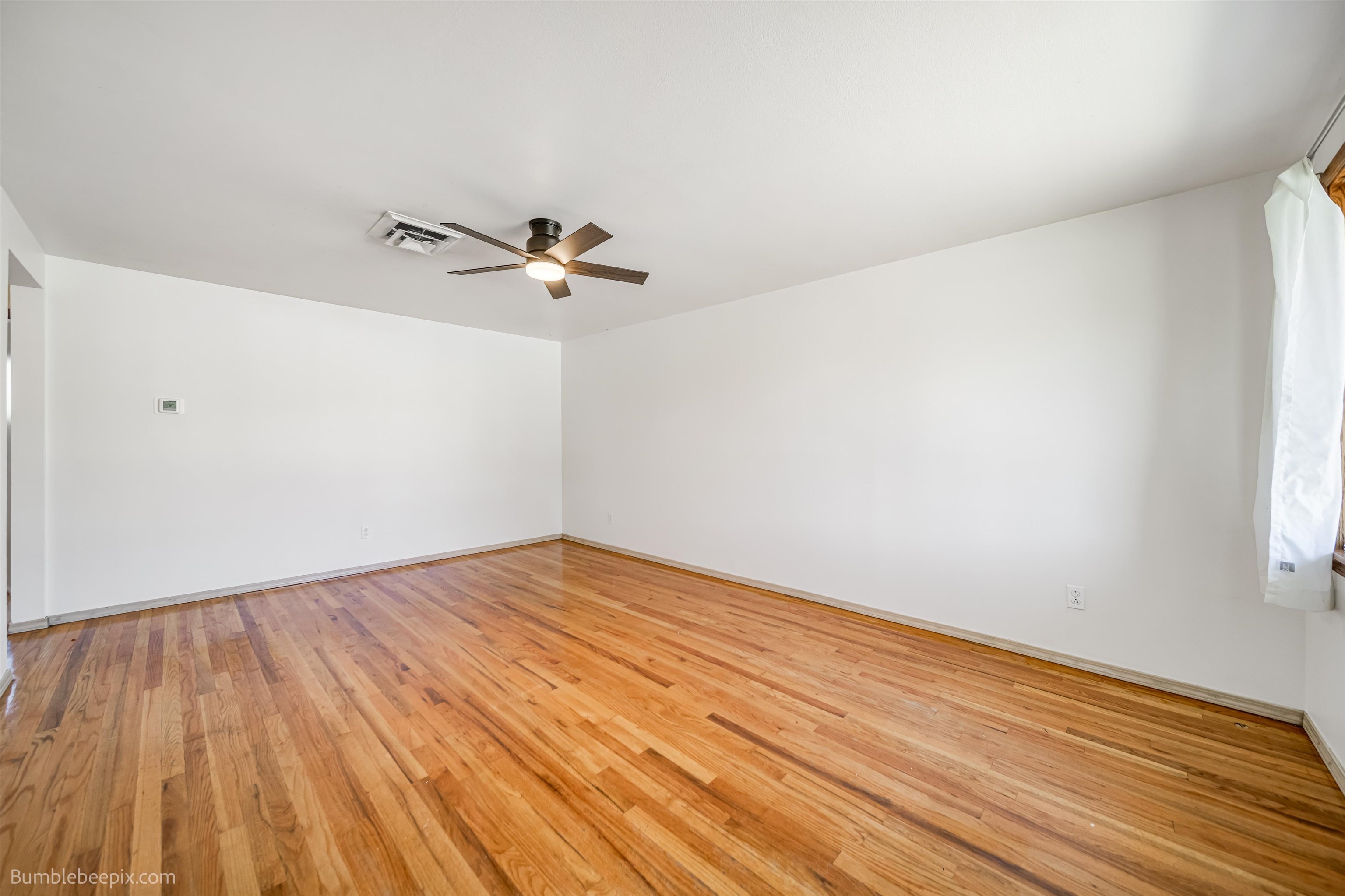 4703 N Stevens St - Photo 8