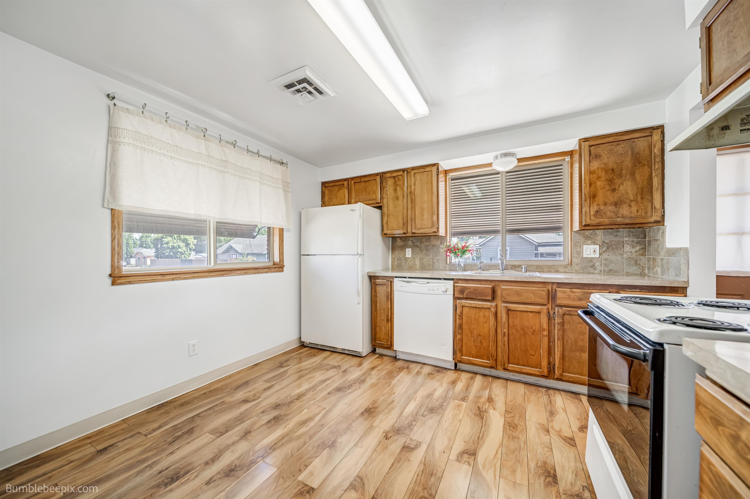 4703 N Stevens St - Photo 13