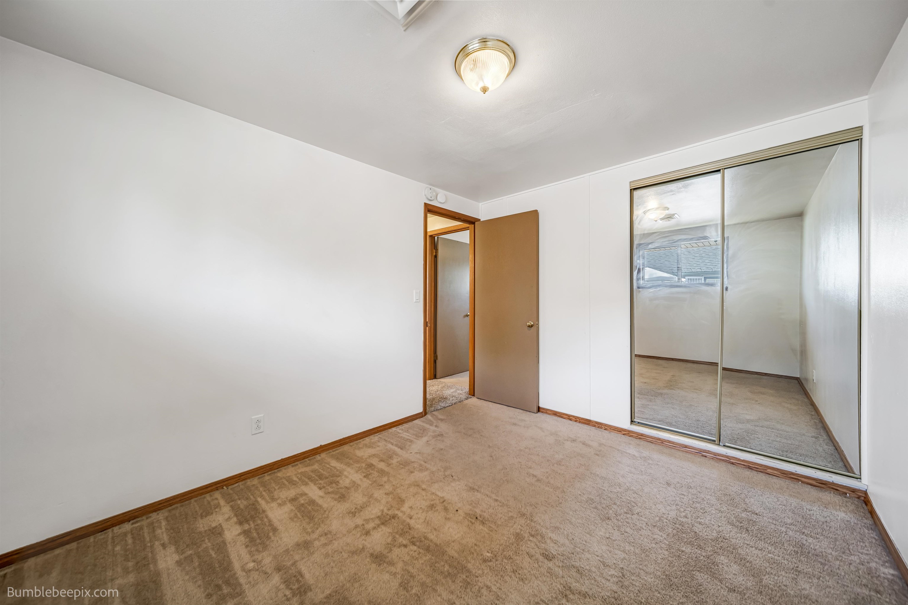 4703 N Stevens St - Photo 35
