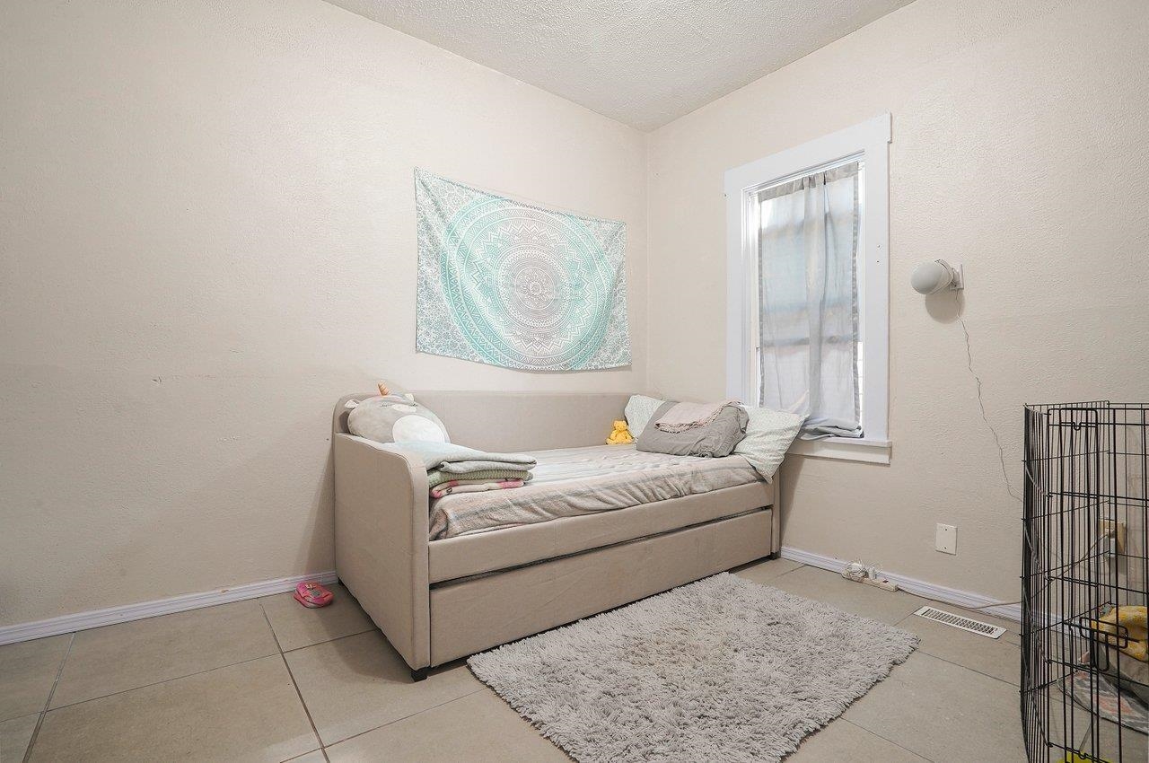 2815 E Queen Ave - Photo 18