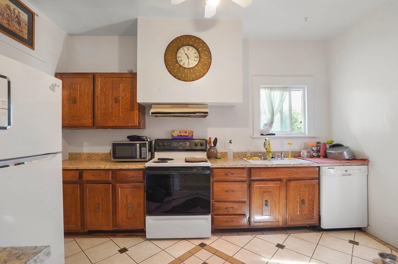 2815 E Queen Ave - Photo 20