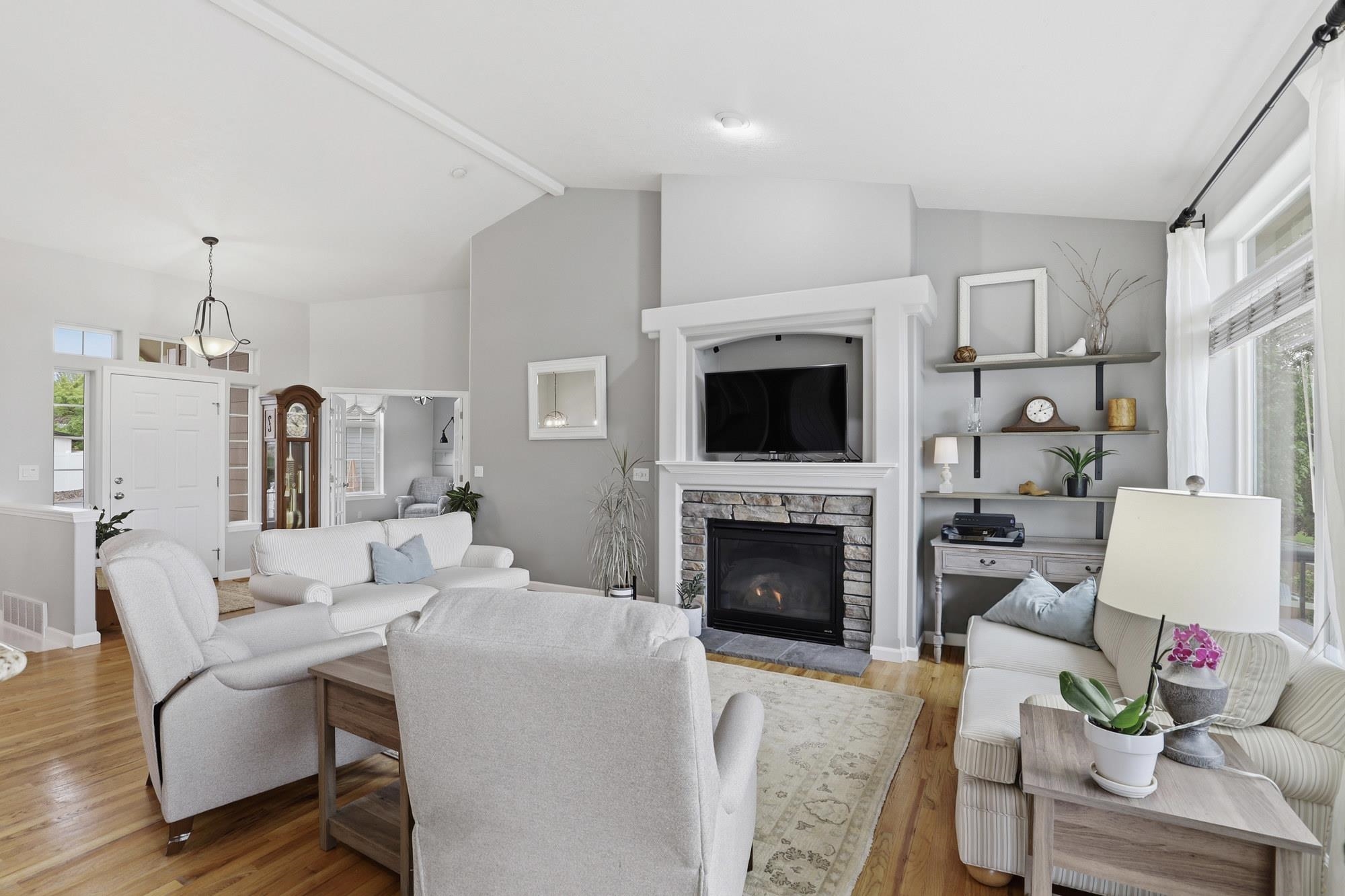 17706 E Galaxy Rd - Photo 4