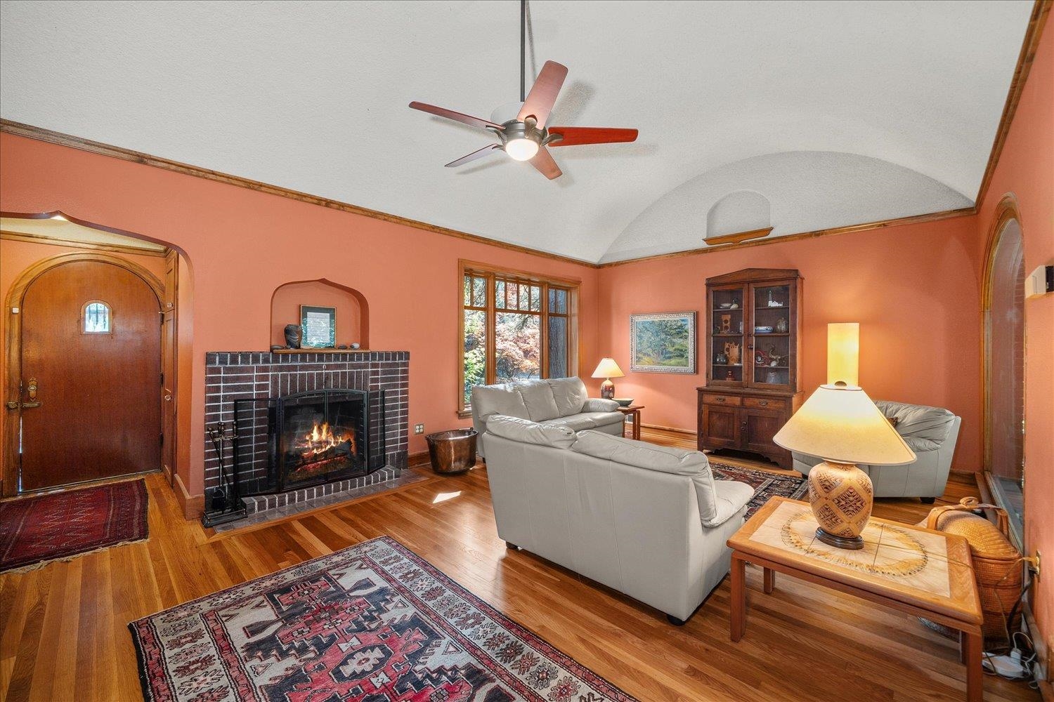 1421 E 18th Ave - Photo 12