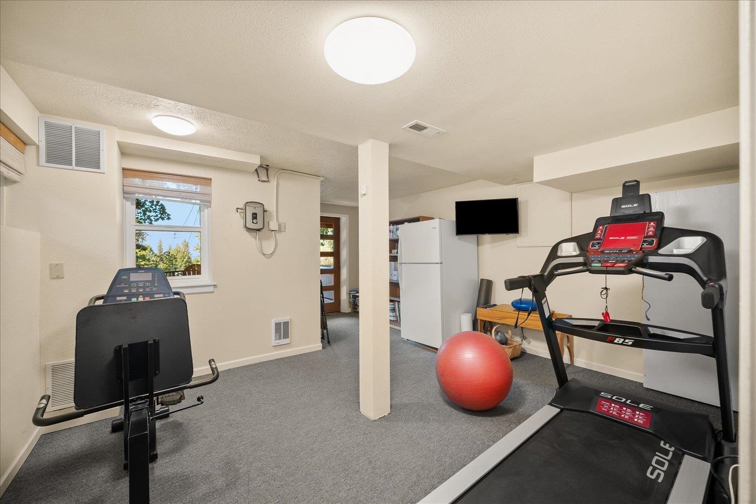 1421 E 18th Ave - Photo 27