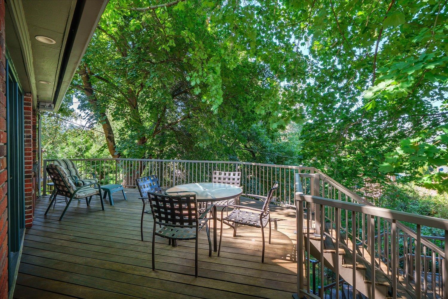 1421 E 18th Ave - Photo 32