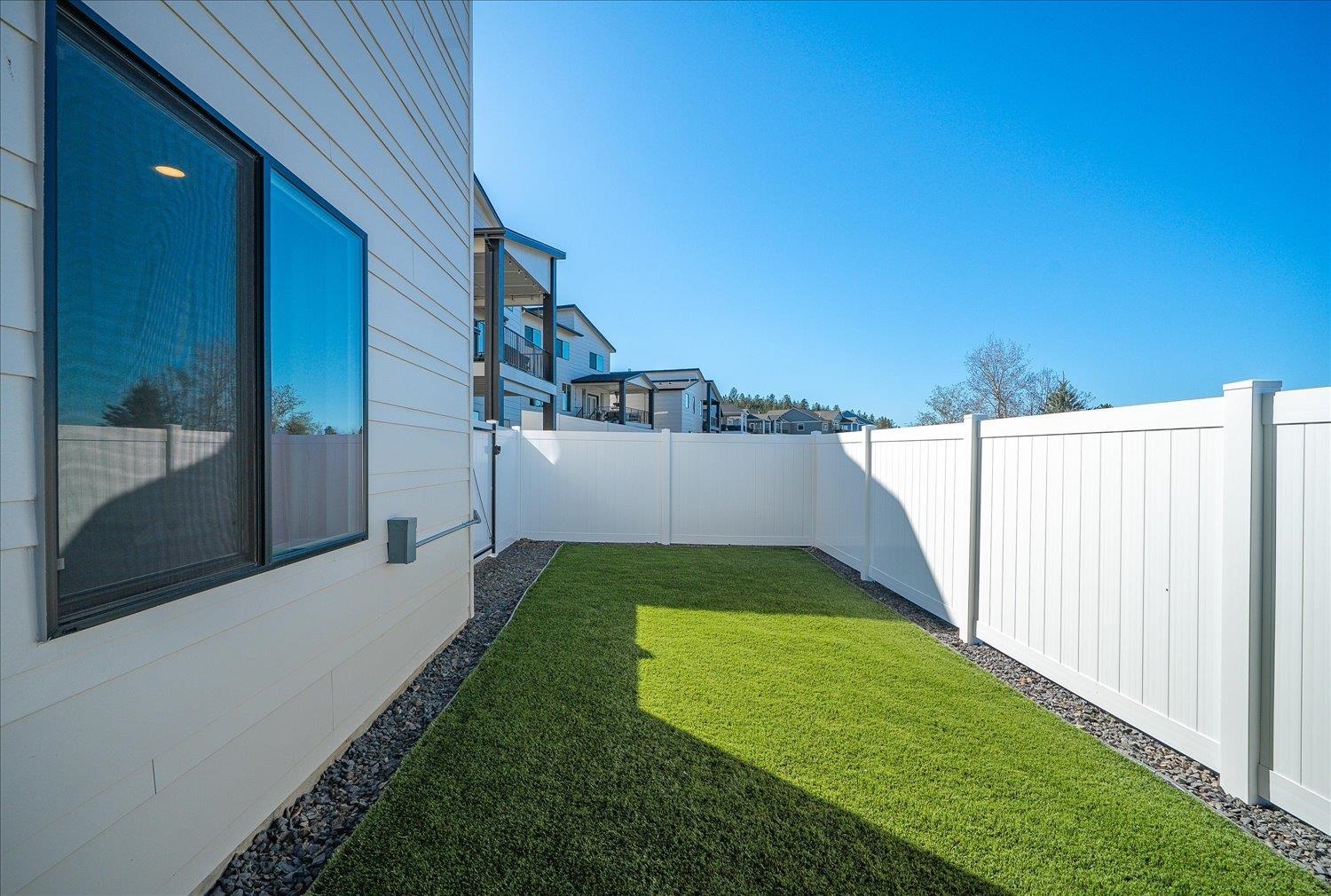 1216 S Greenacres Rd - Photo 32