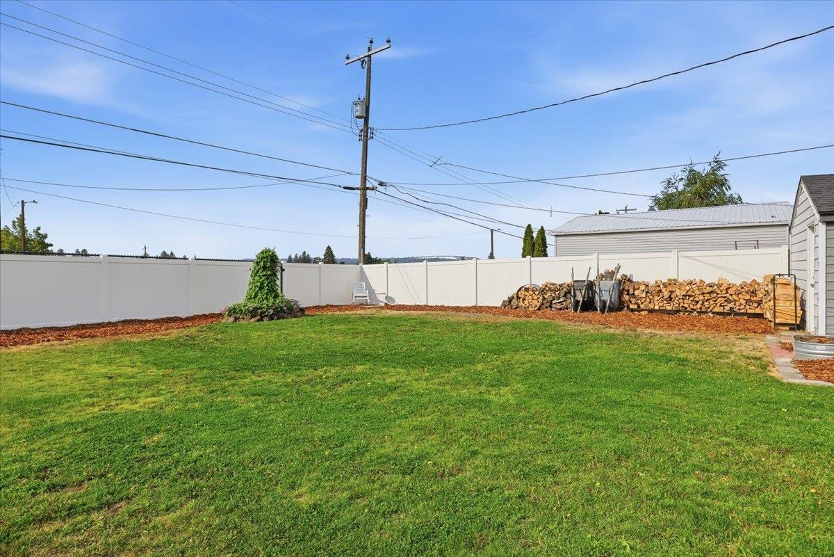 2727 W Hoffman Ave - Photo 32