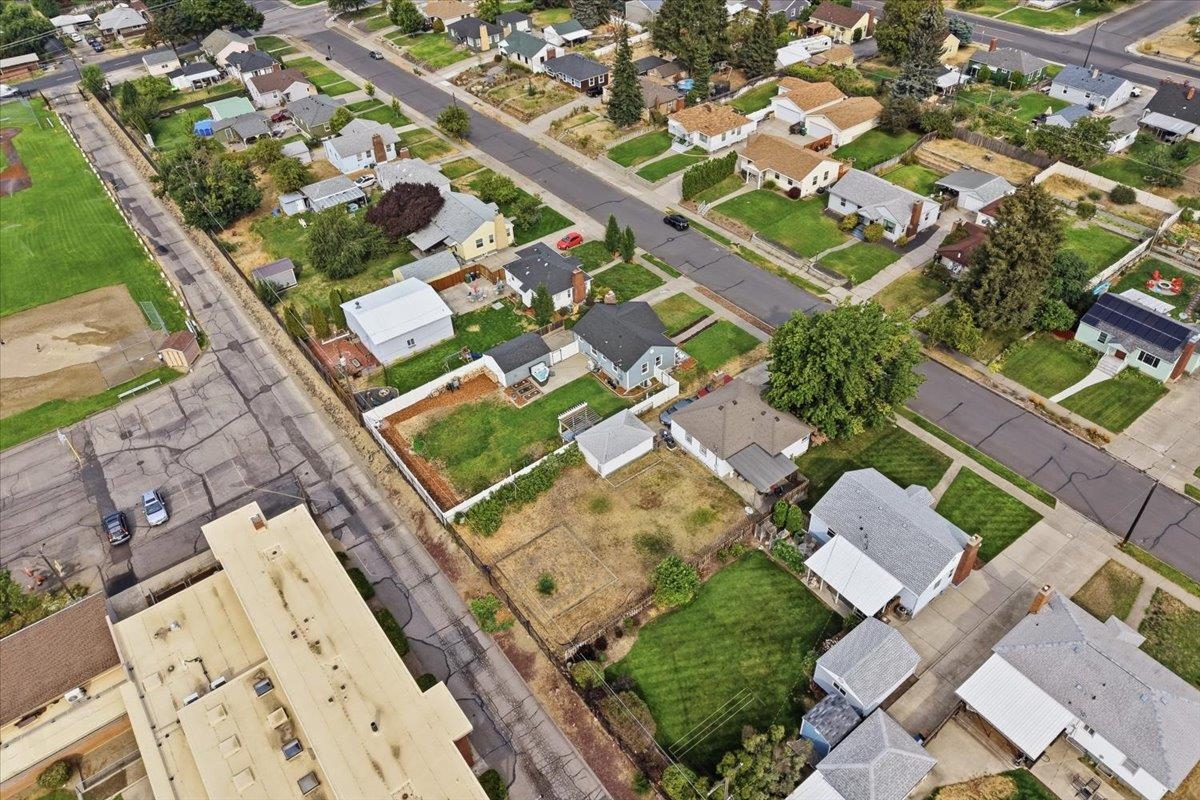 2727 W Hoffman Ave - Photo 37