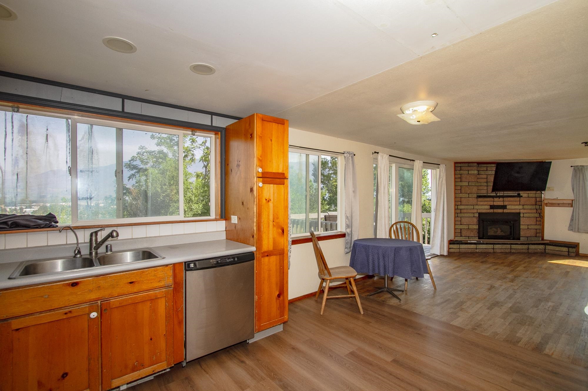 38 Hart Rd - Photo 12