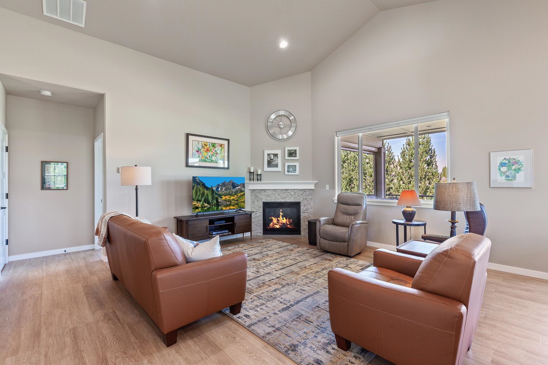 2687 N Heton Ln - Photo 4