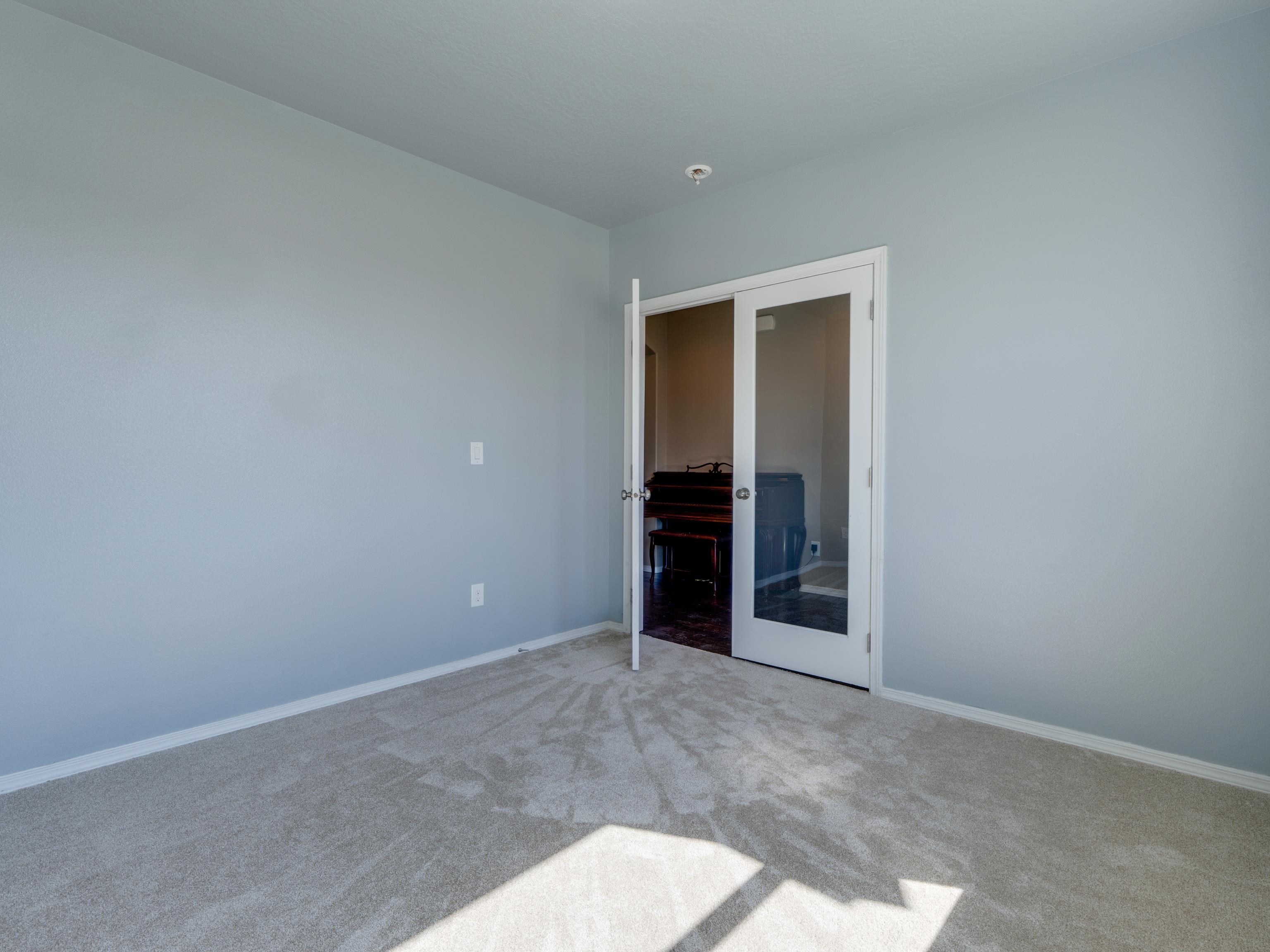 671 Condor Dr - Photo 7