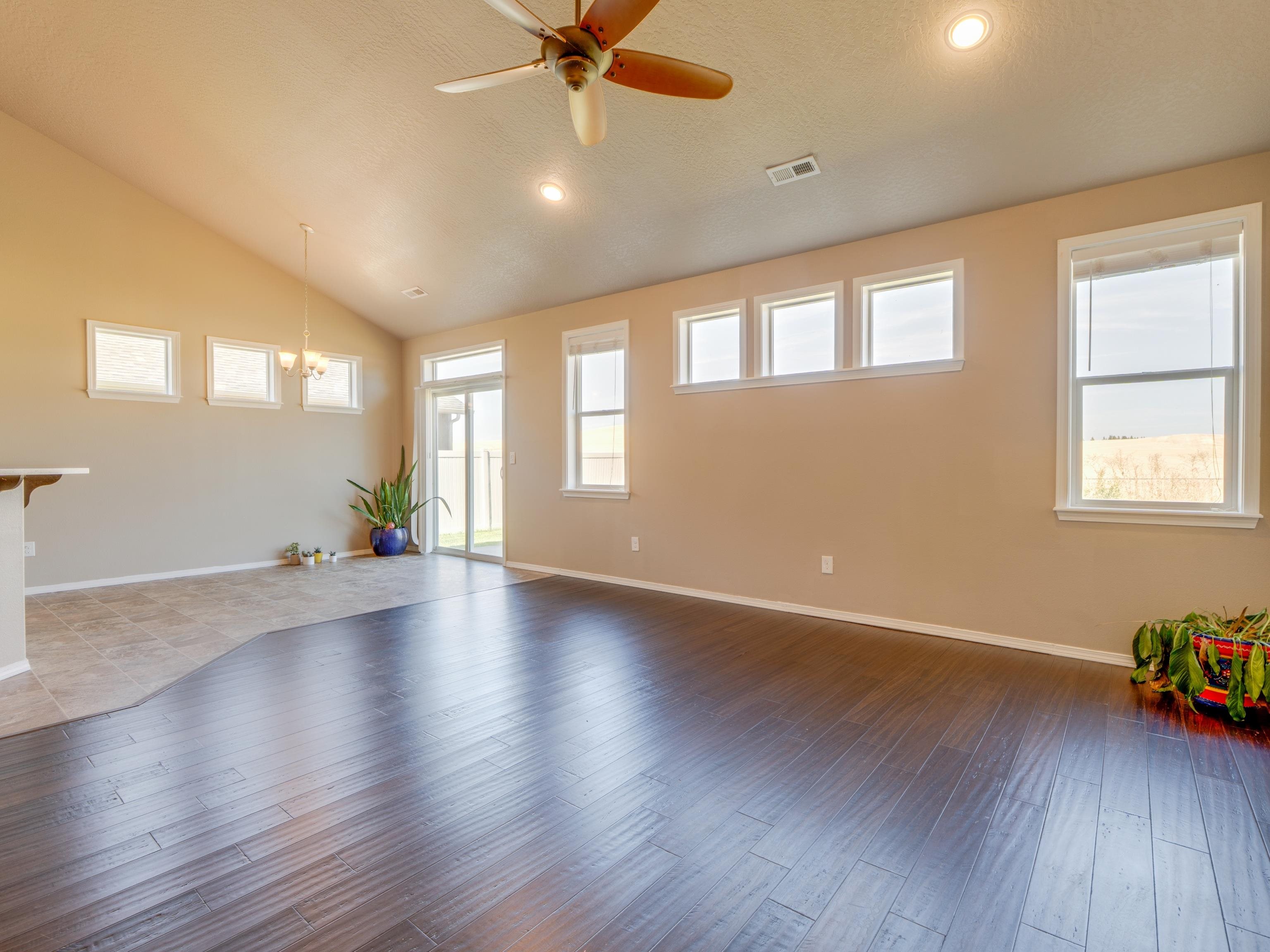 671 Condor Dr - Photo 9