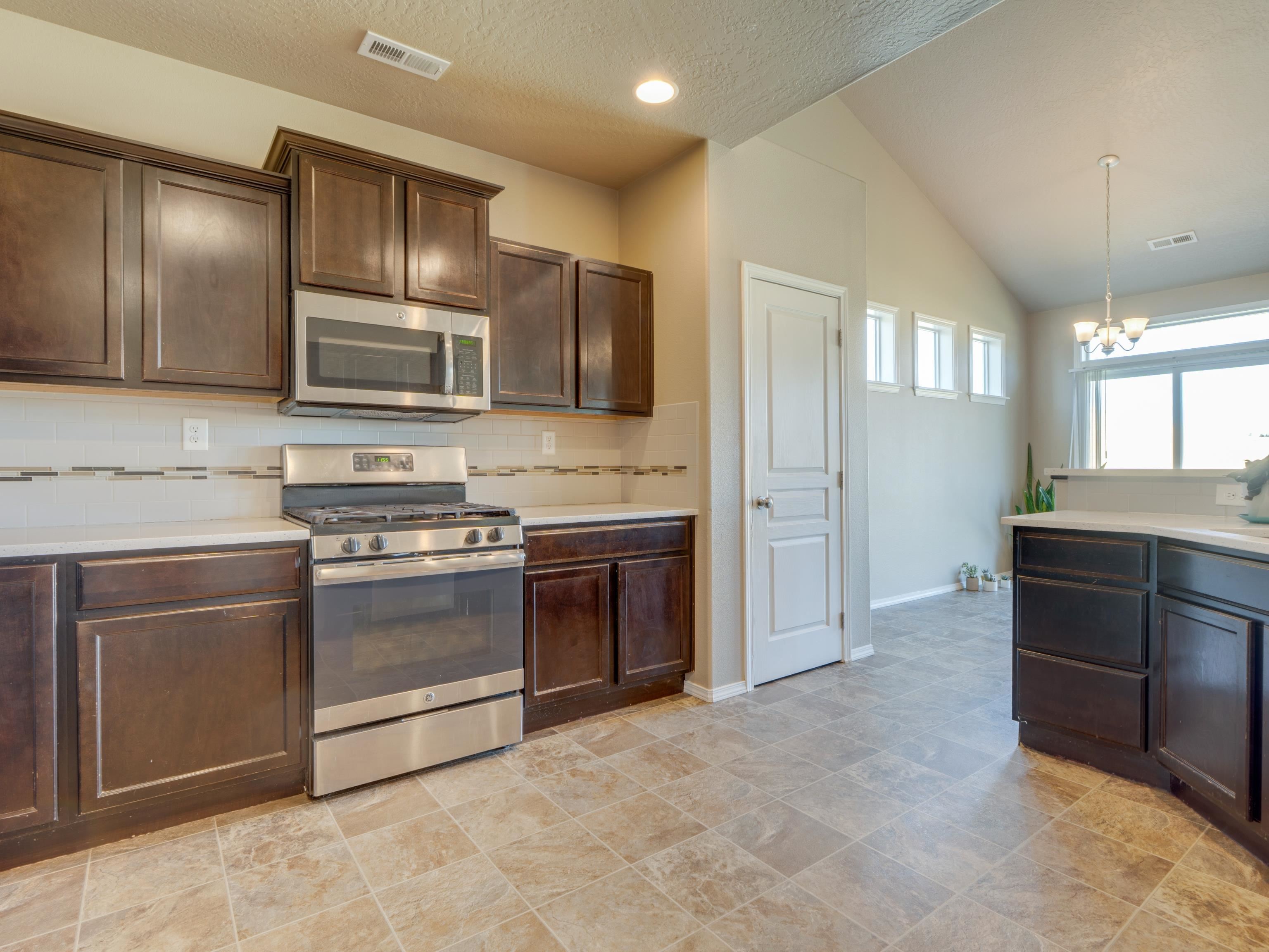 671 Condor Dr - Photo 18