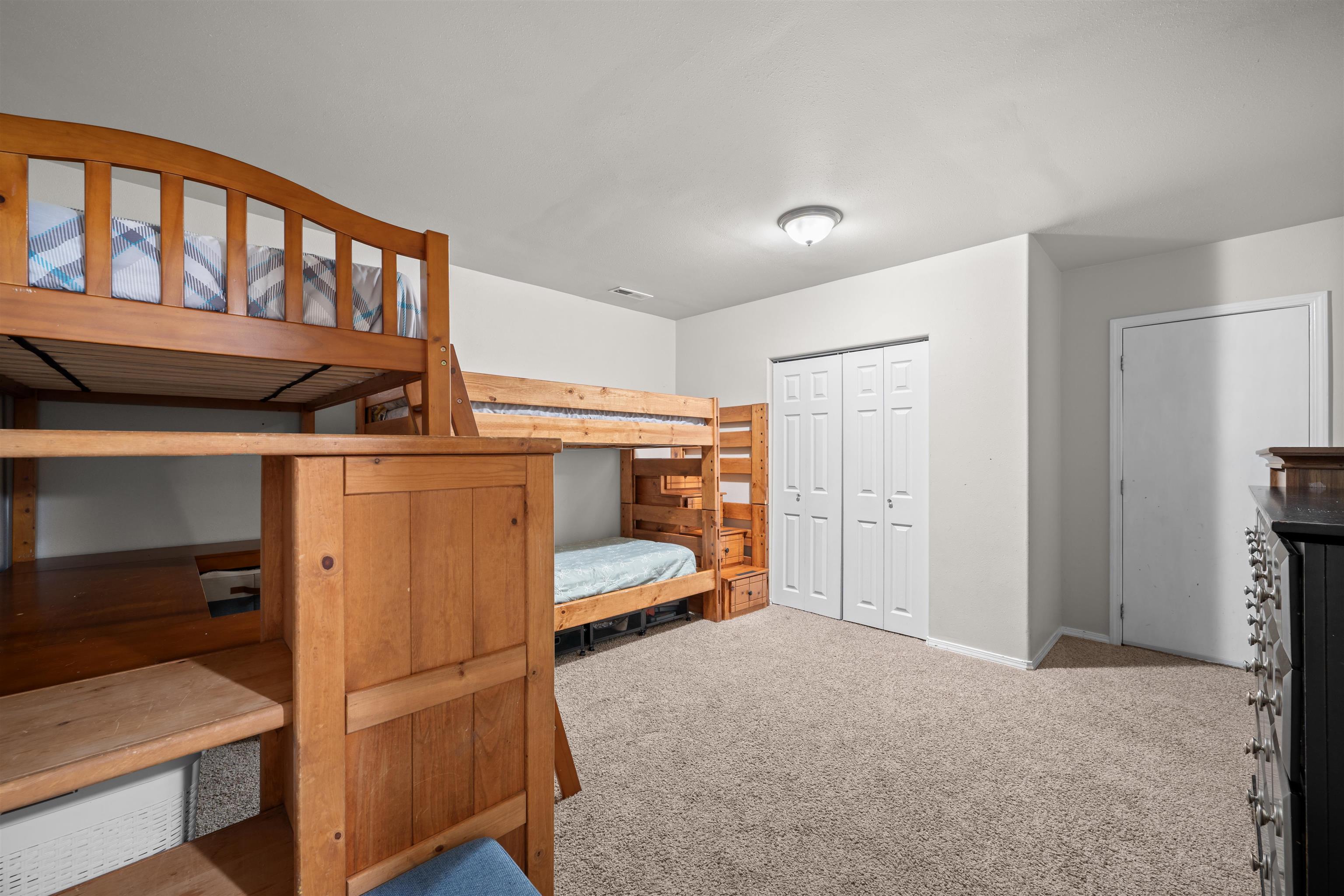 10206 E Tate Rd - Photo 49