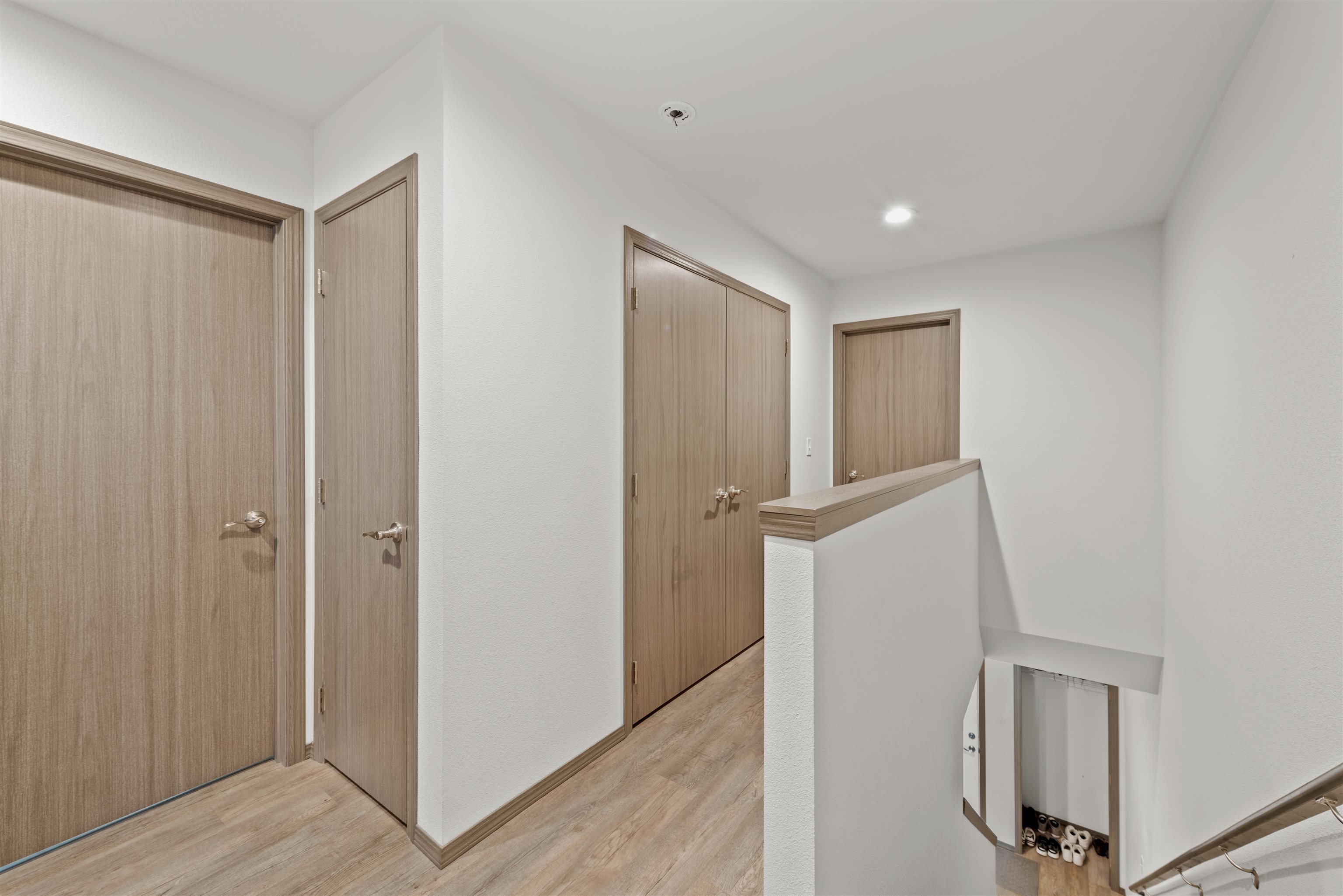 419 E E St - Photo 17