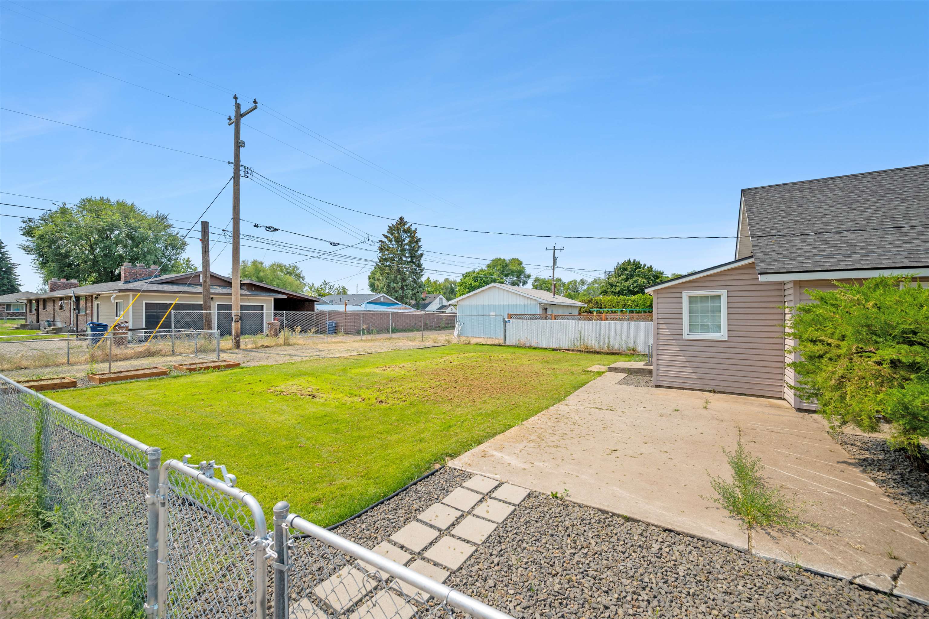 1742 E Sanson Ave - Photo 7