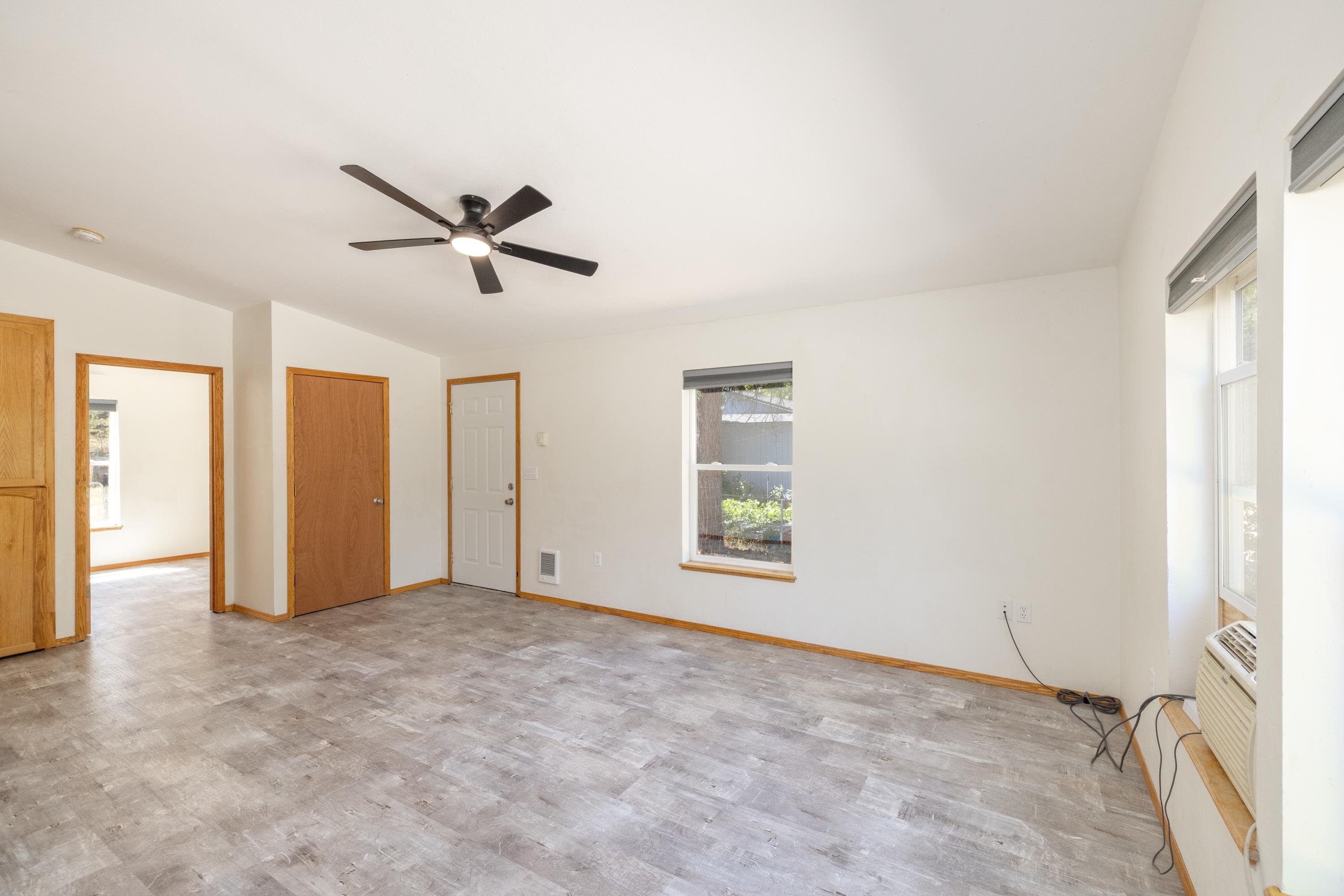 27615 W Long Lake Rd - Photo 25