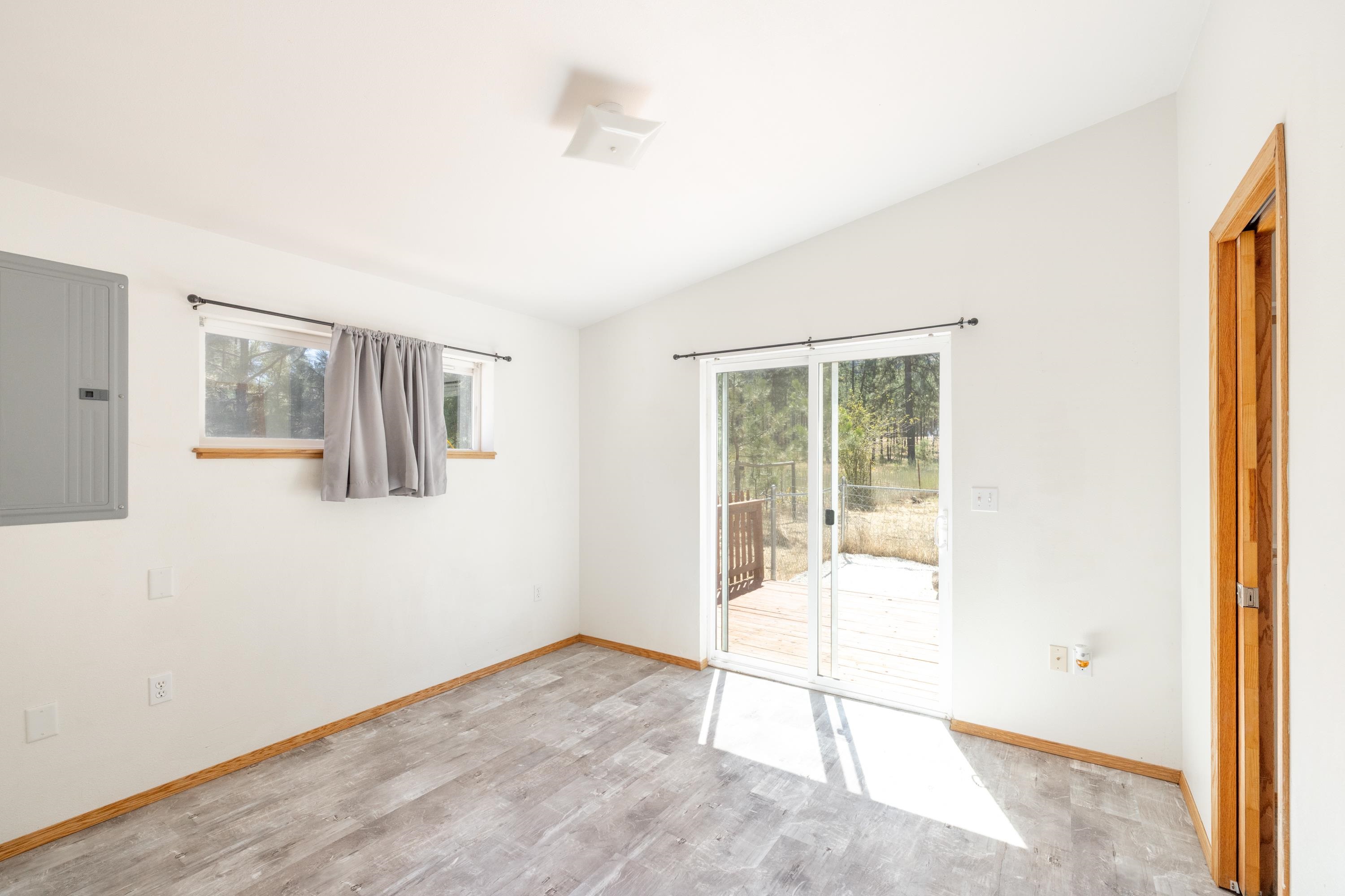 27615 W Long Lake Rd - Photo 28
